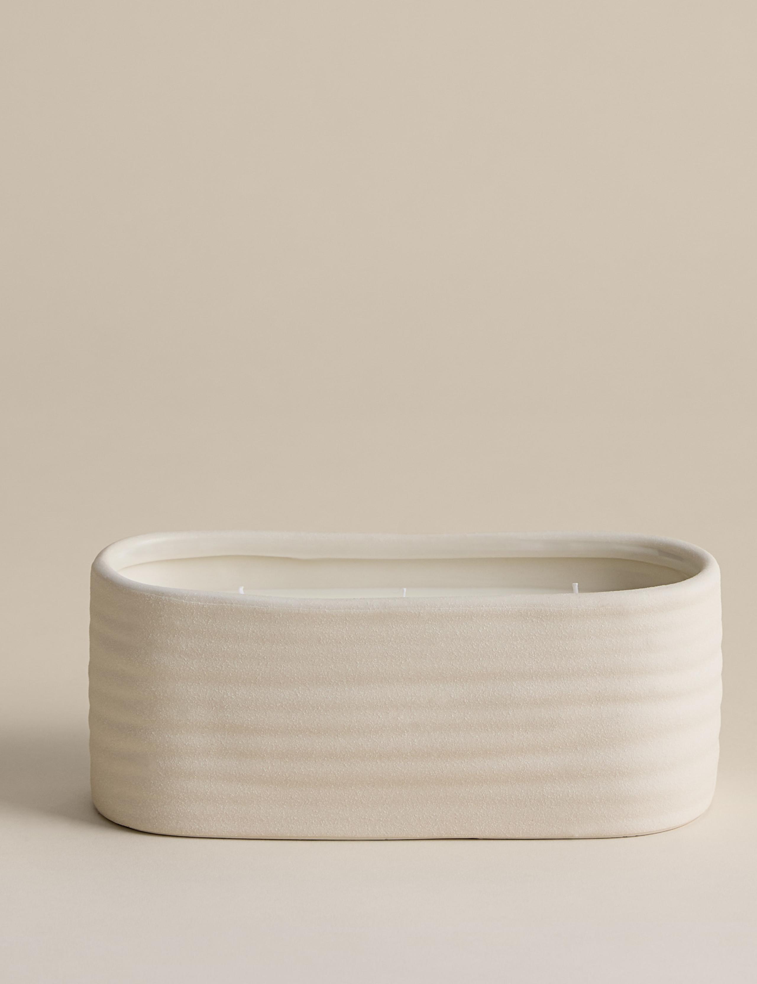 Bed 3 Wick Candle (British brand)