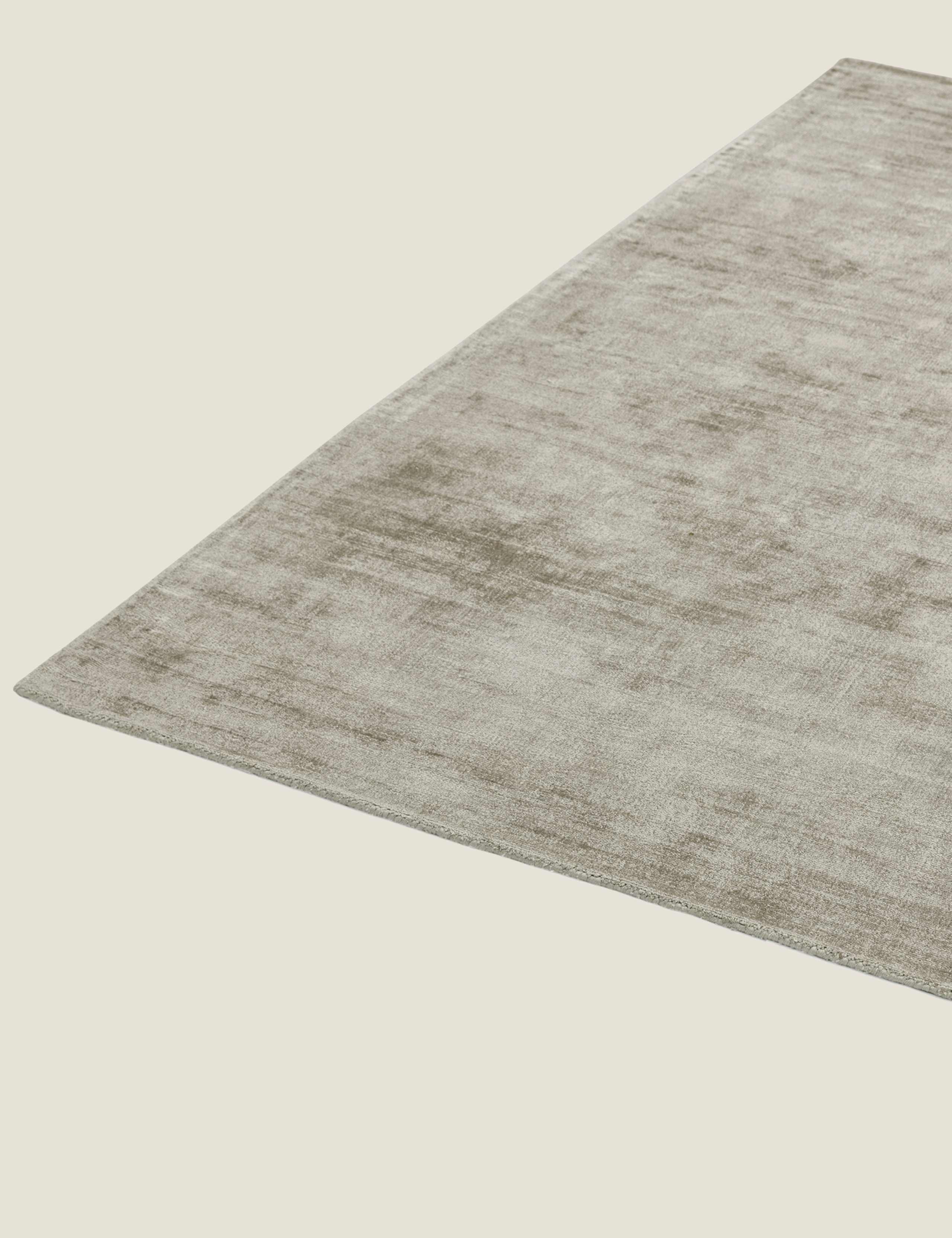 Asiatic Blade rug 160x230 cm, imported from the UK