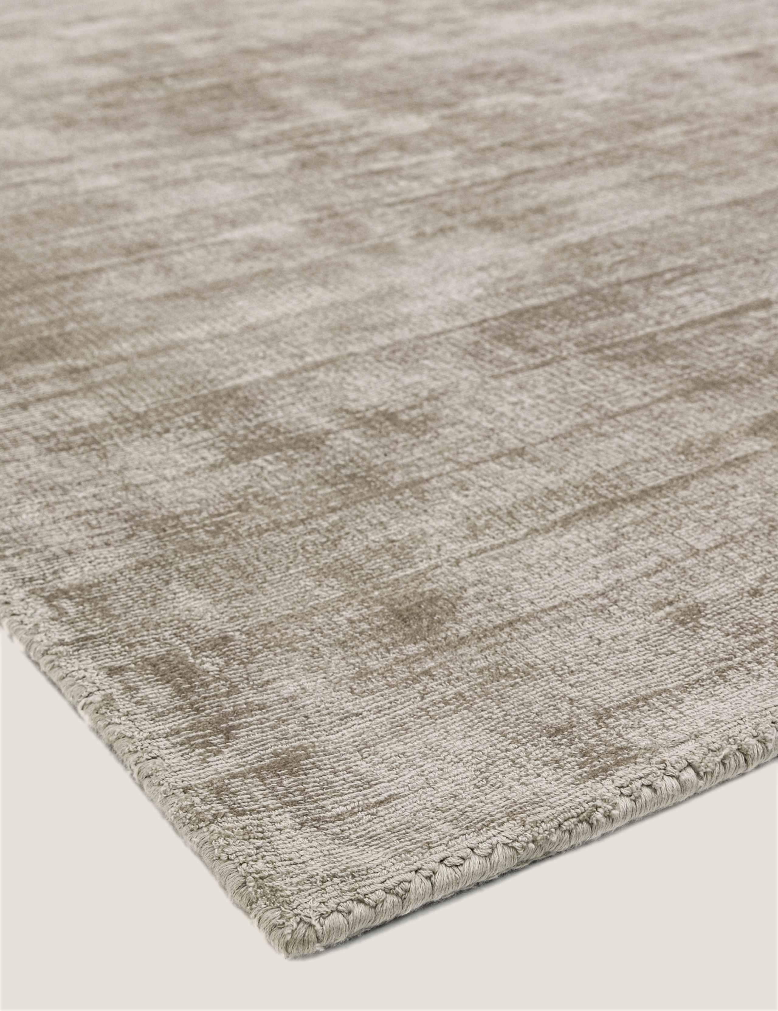 Asiatic Blade rug 160x230 cm, imported from the UK
