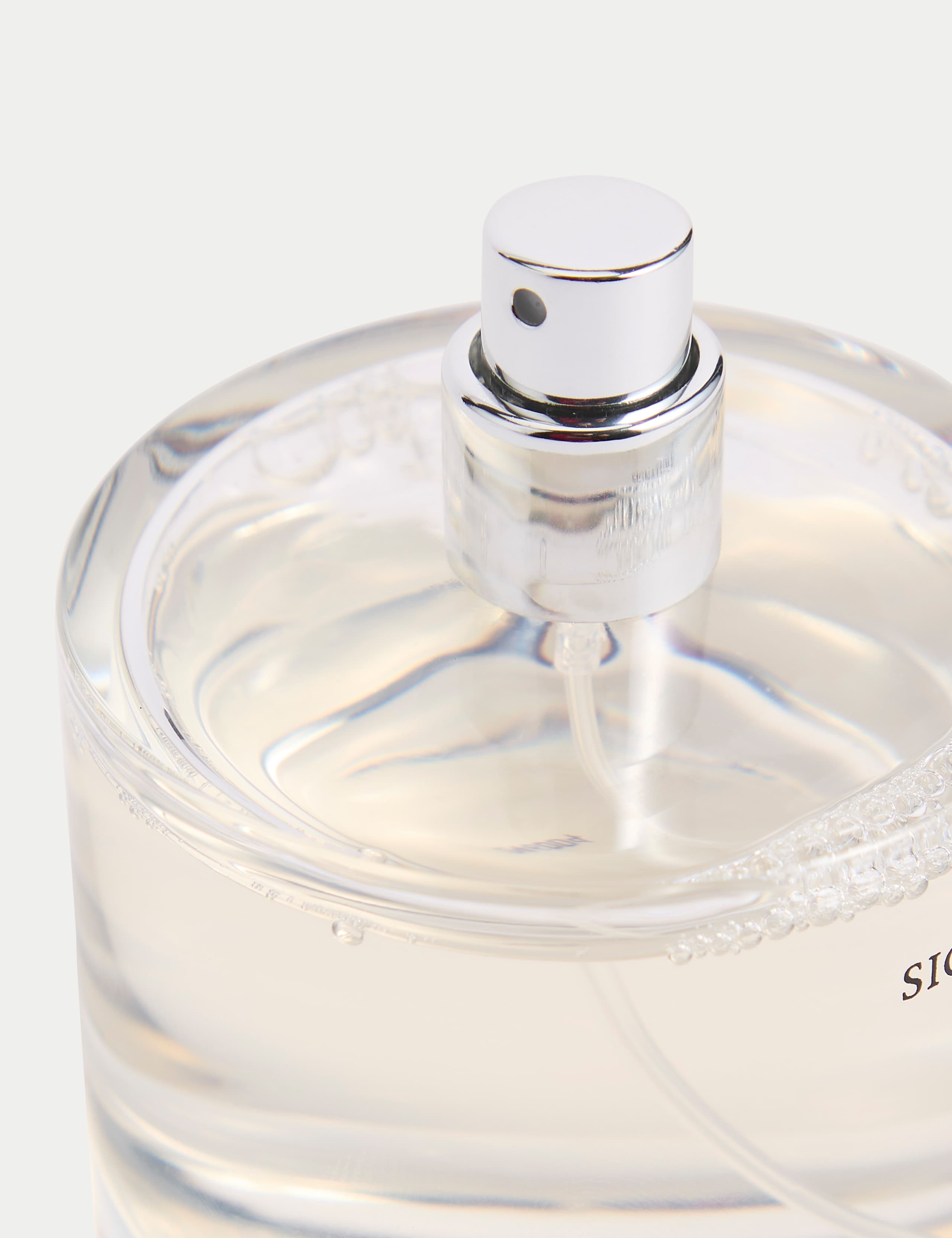 Blue Blossom room spray - British product