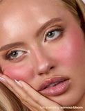 ICONIC London Weichzeichner Rouge Stick 6g - Britisches Produkt