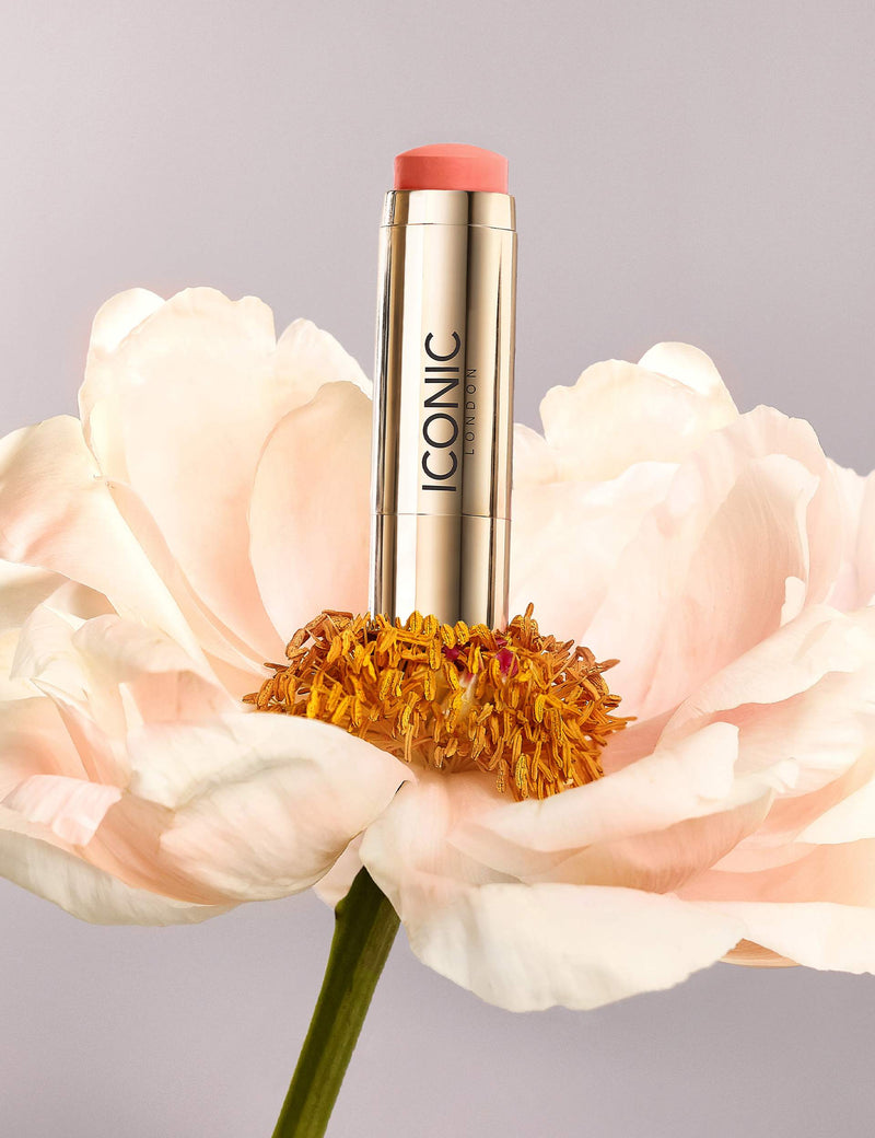 ICONIC London Weichzeichner Rouge Stick 6g - Britisches Produkt