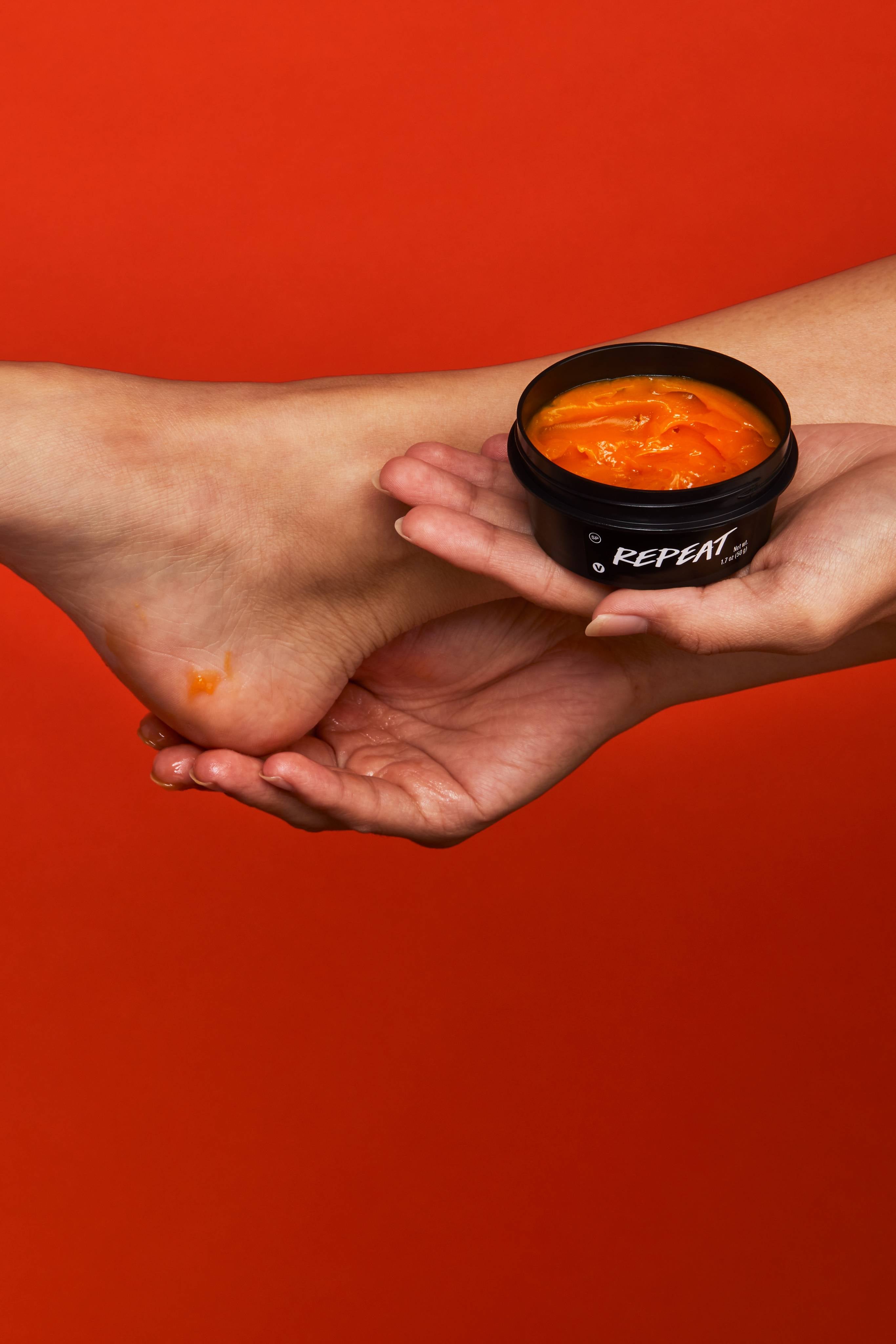 Lush Repeat foot cream for dry feet - British product