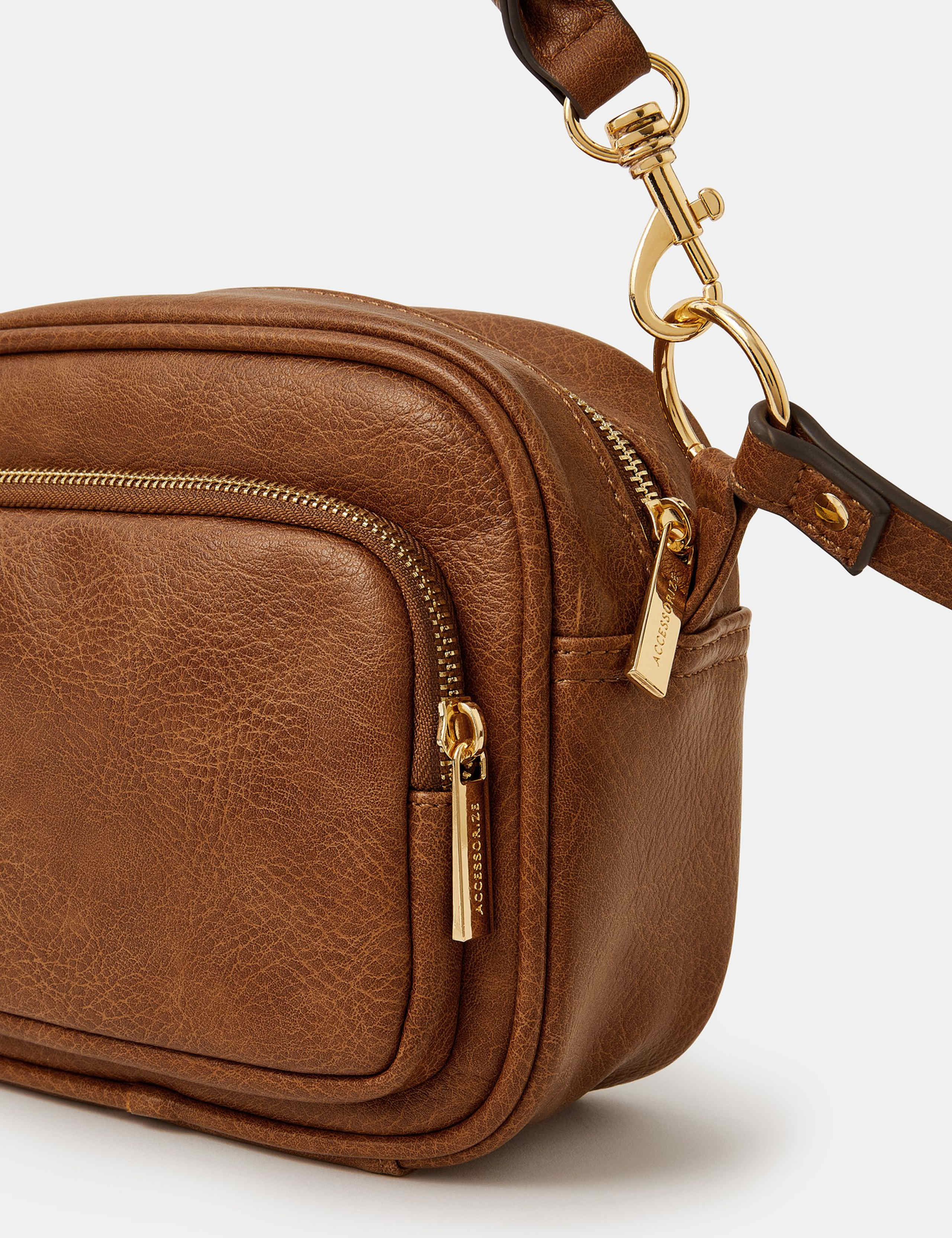 Accessorize boxy cross body camera bag - British product