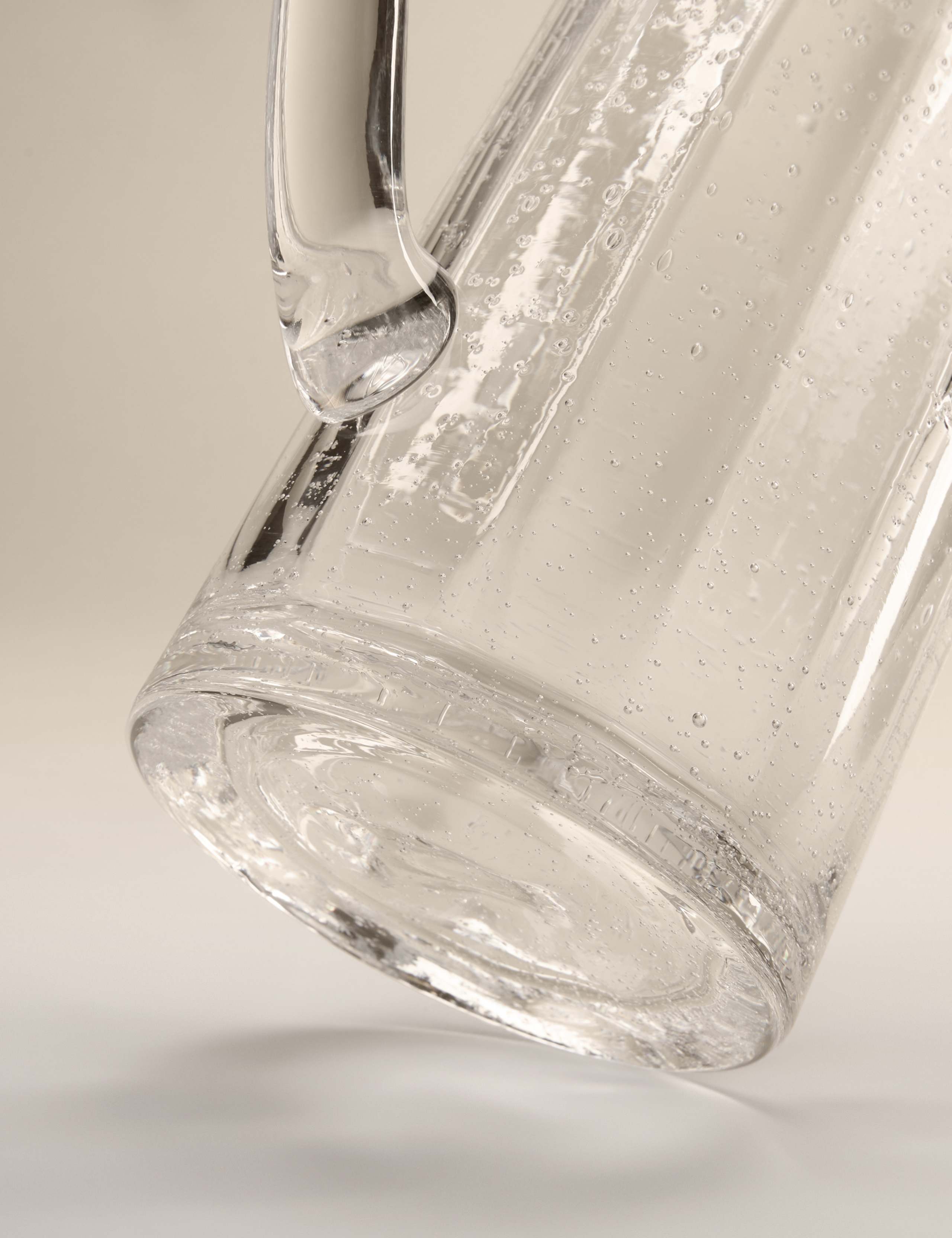 Bubble jug glass 26cm, imported from the UK