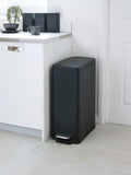 Black slim soft close pedal bin 45L - British product