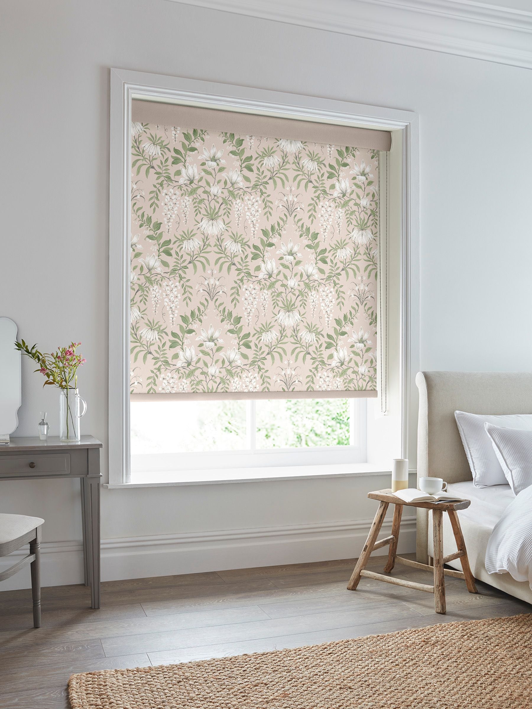 Laura Ashley Pink Parterre roller blind, UK version