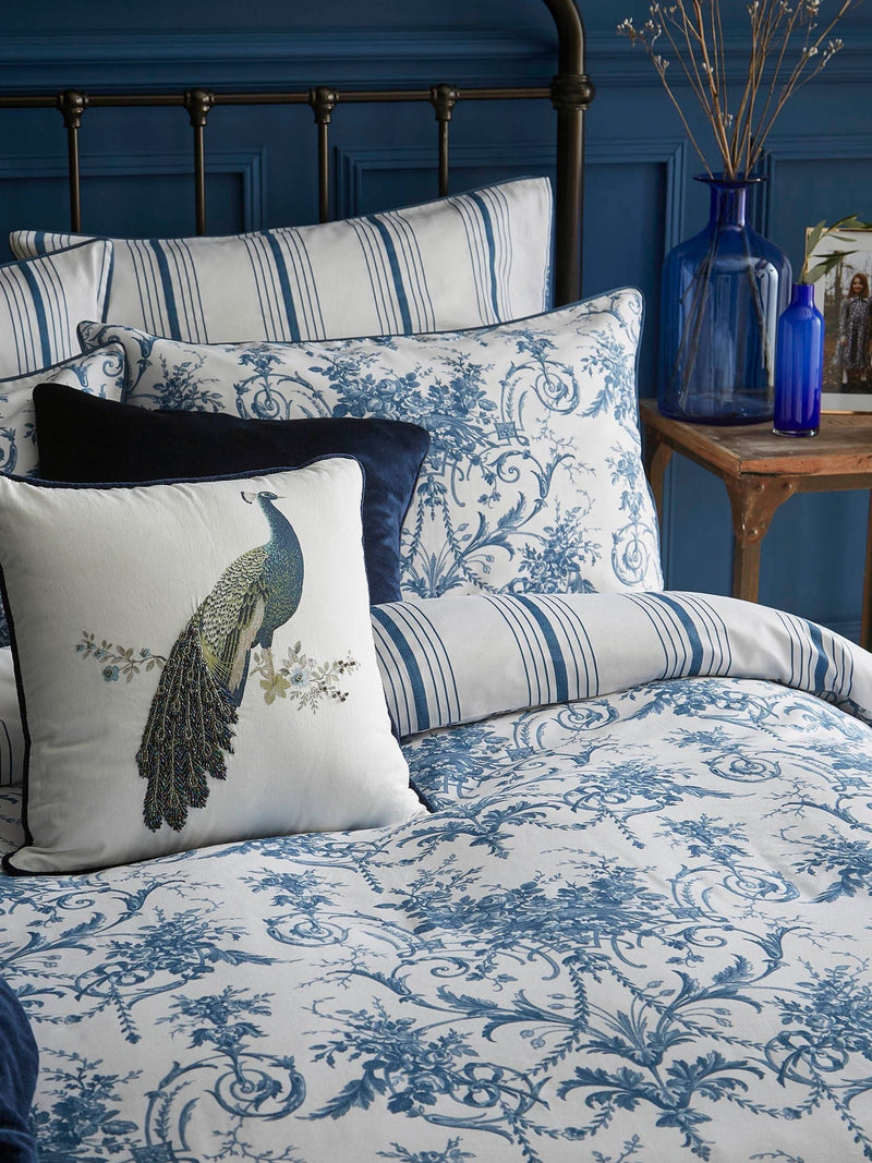 Laura Ashley Set of 2 Midnight Navy Blue Tuileries 200 Thread Count Cotton Sateen Pillowcases Set