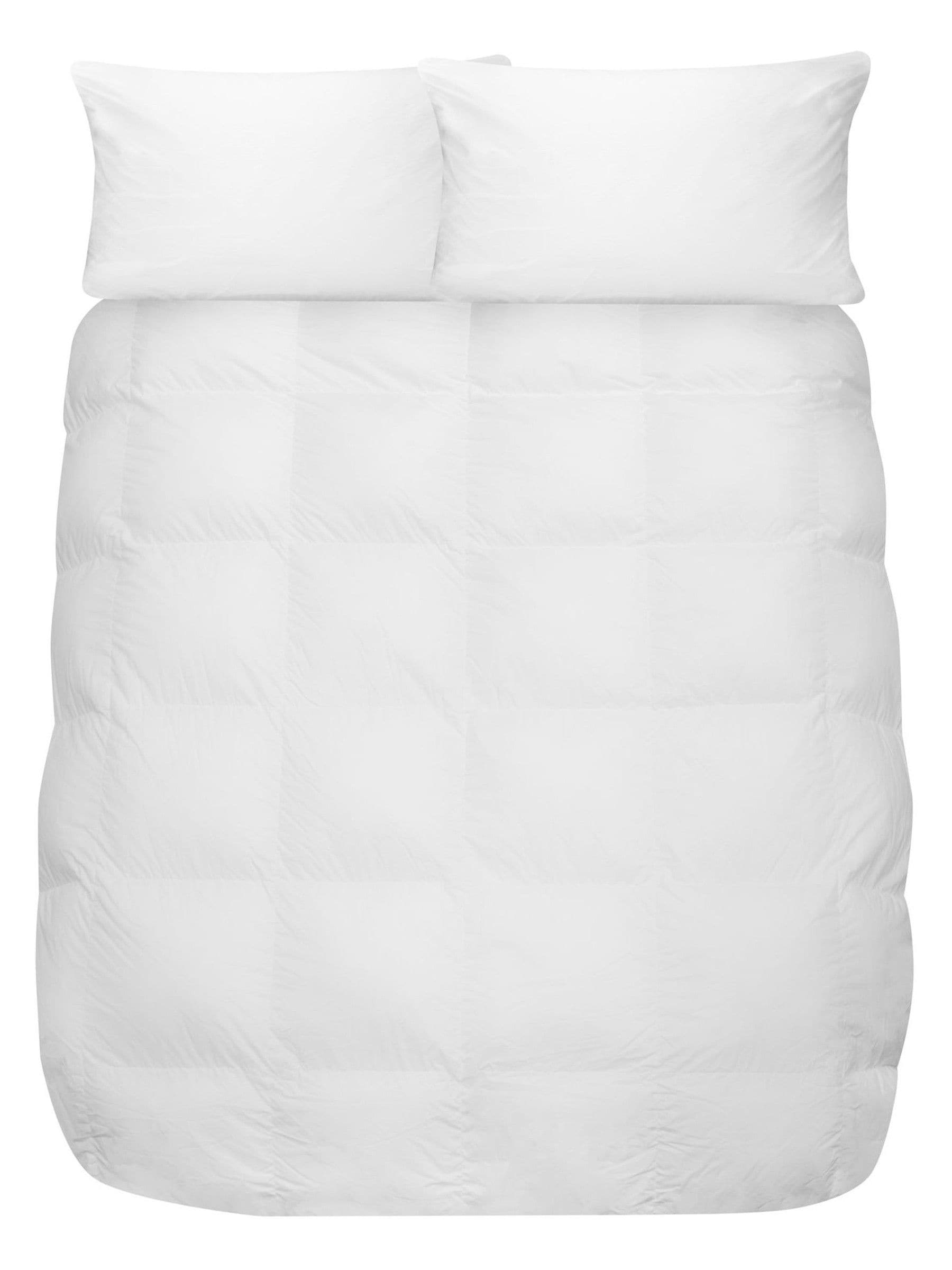 Laura Ashley White 10.5 Tog duvet, UK version