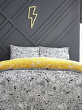 Furn White/Black Doodle reversible duvet cover set - British product
