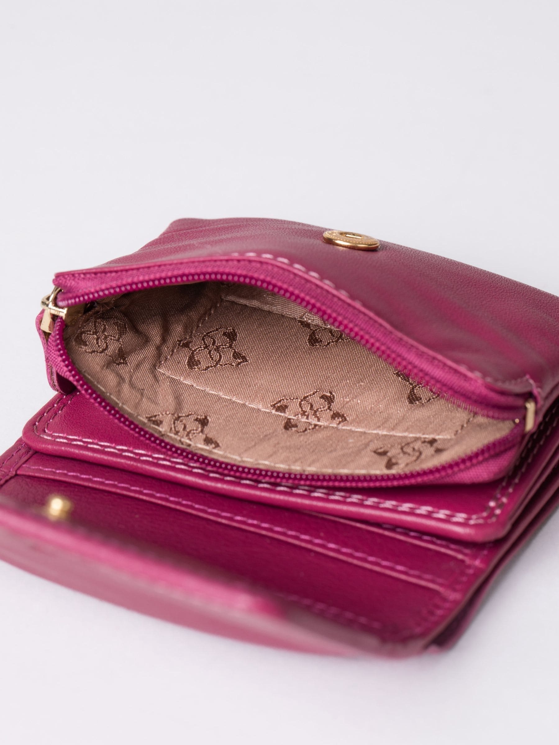 Lakeland Leather cranberry small purse, imported from the UK