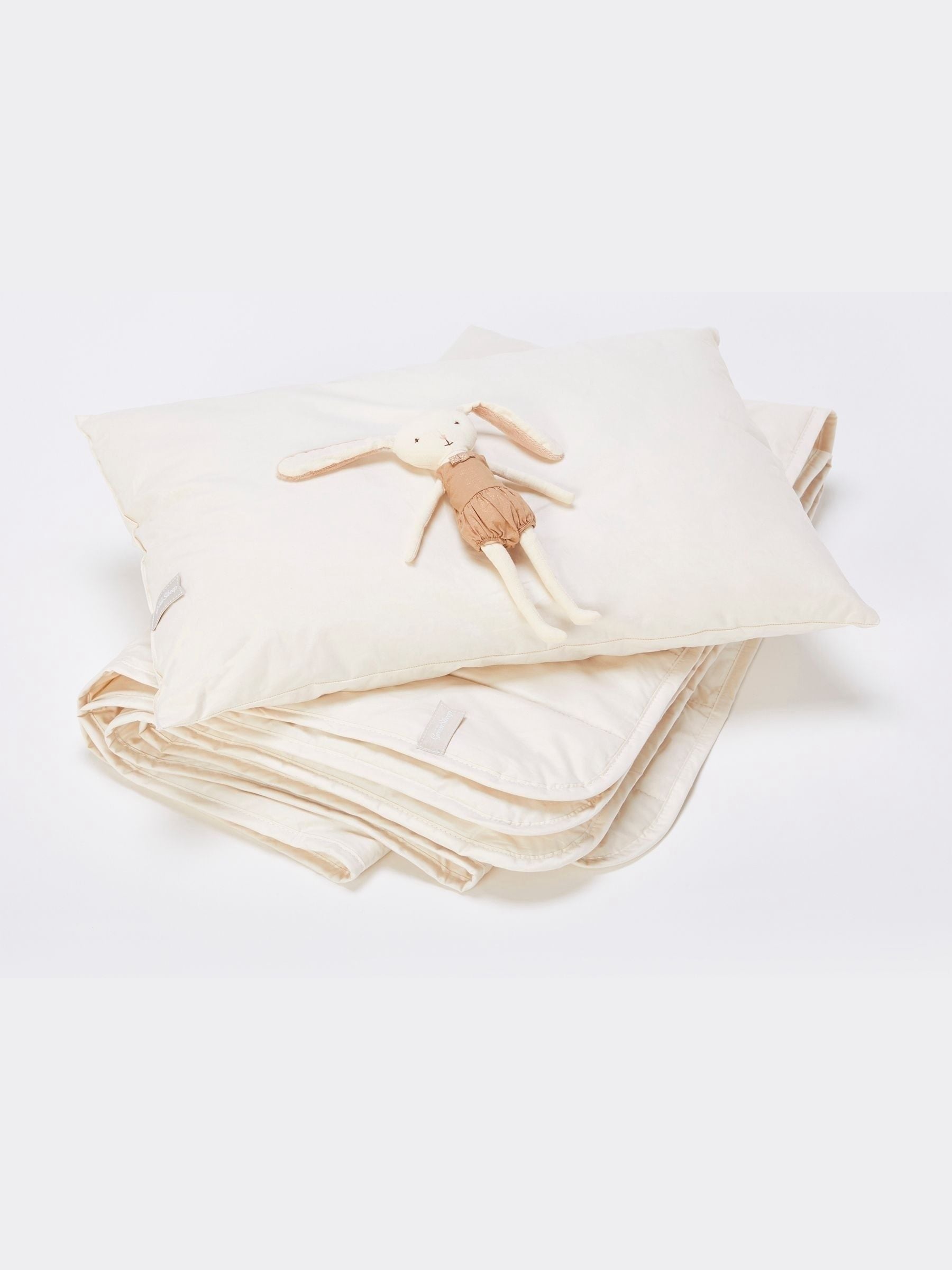 The Little Green Sheep 4 Tog cot bed wool duvet 120 x 140cm (British brand)