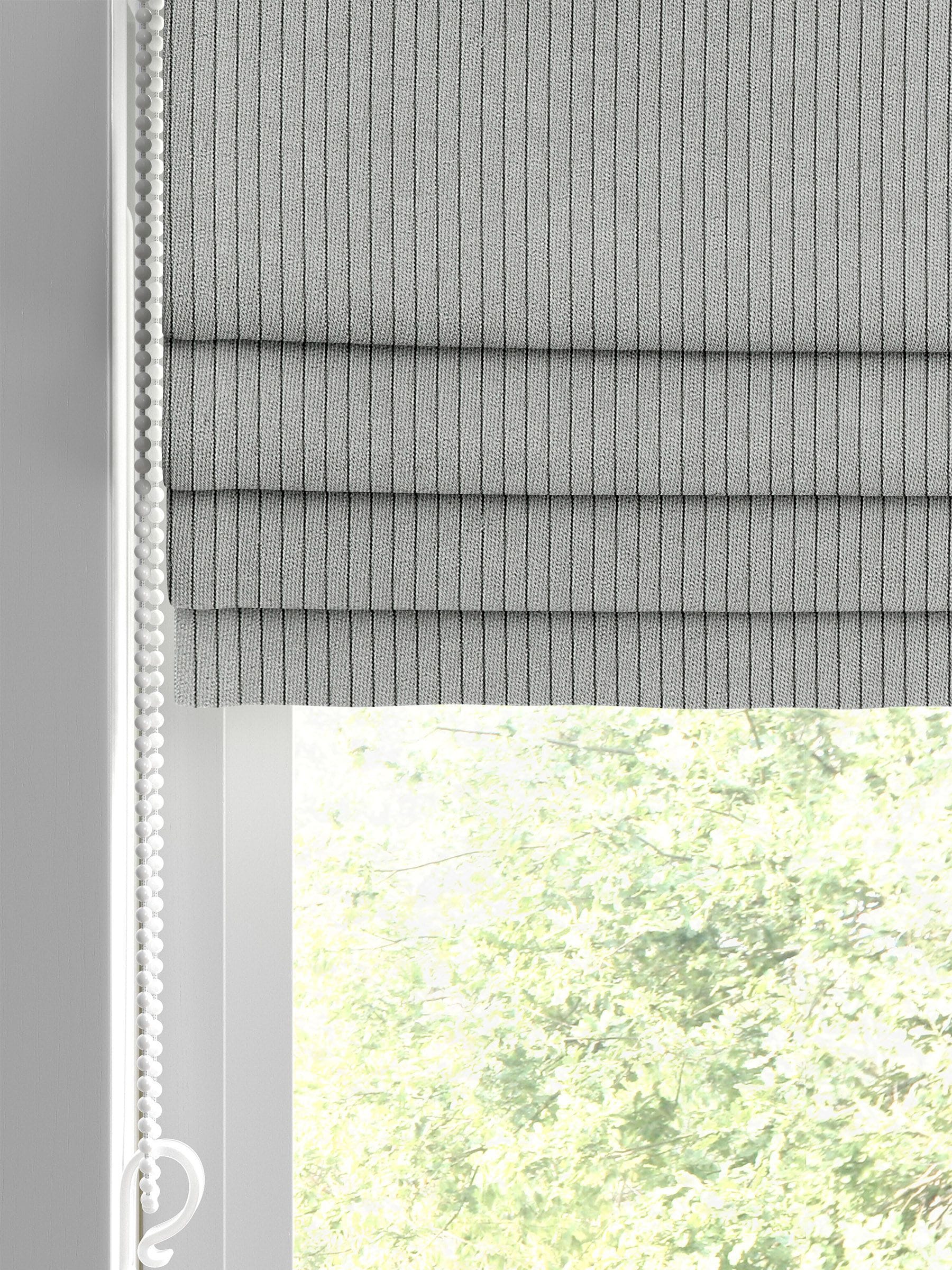 Dove grey Jangga roman blind UK version