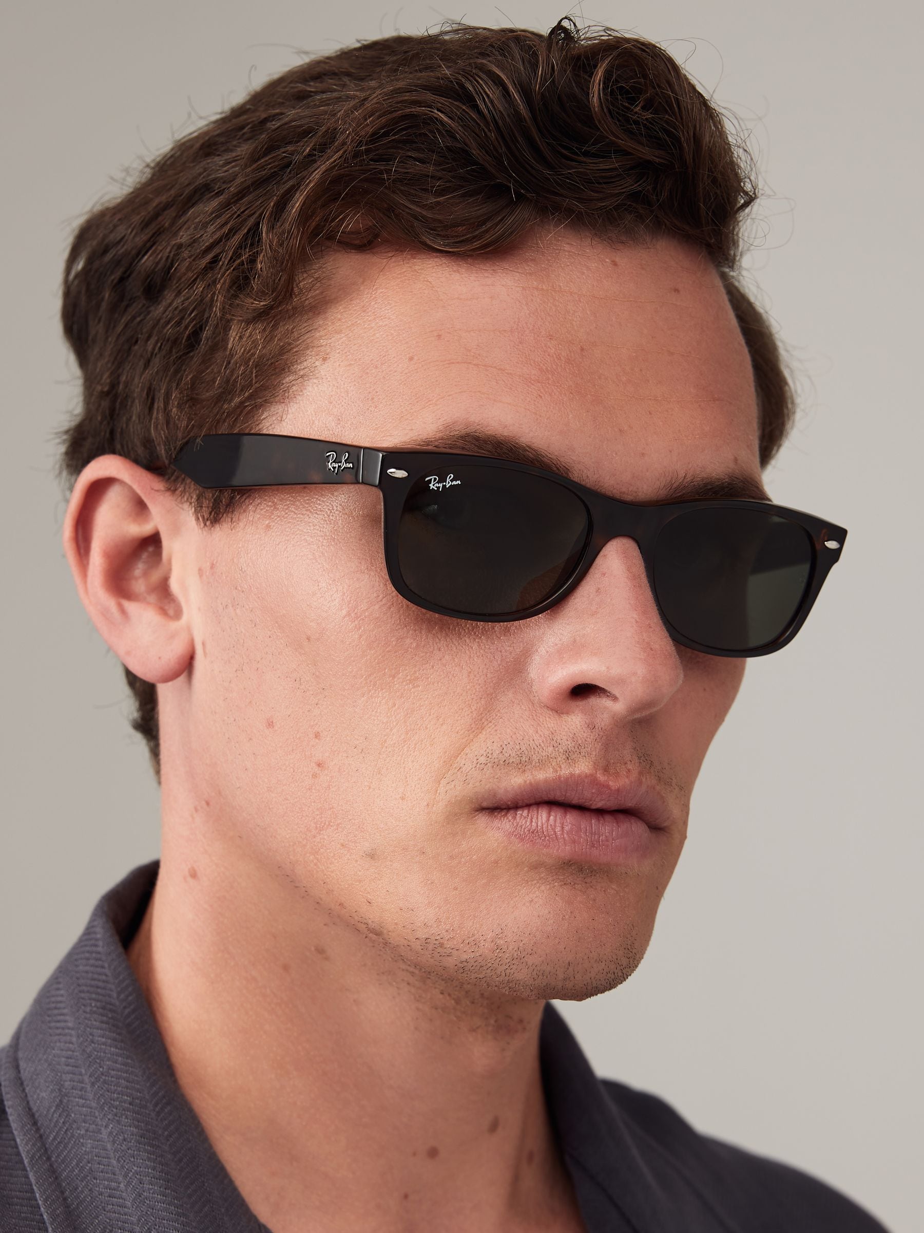 Ray-Ban New Wayfarer Classic Sunglasses Black & Transparent Edging
