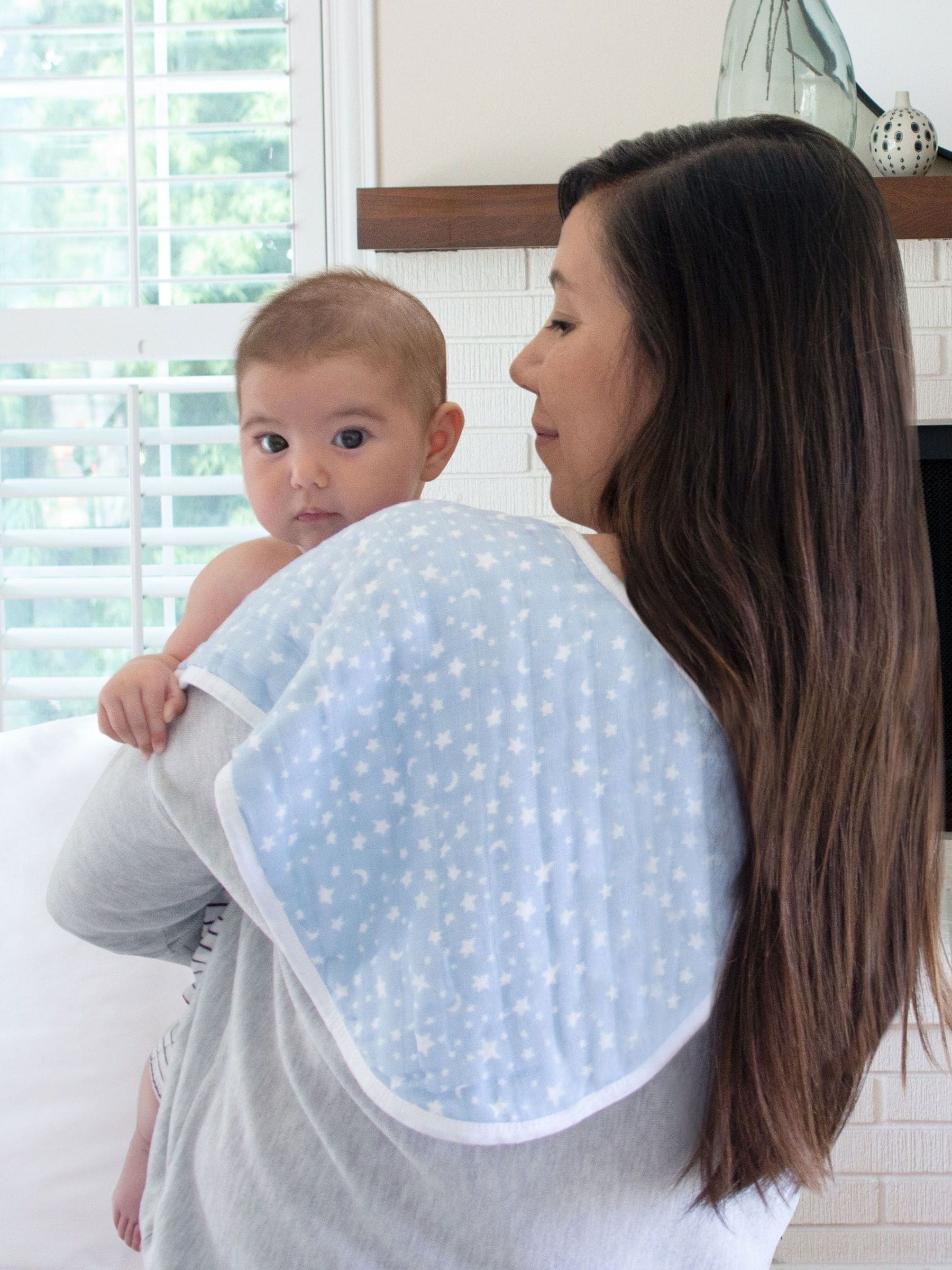 aden+anais white muslin burpy bibs 2 pack, UK version