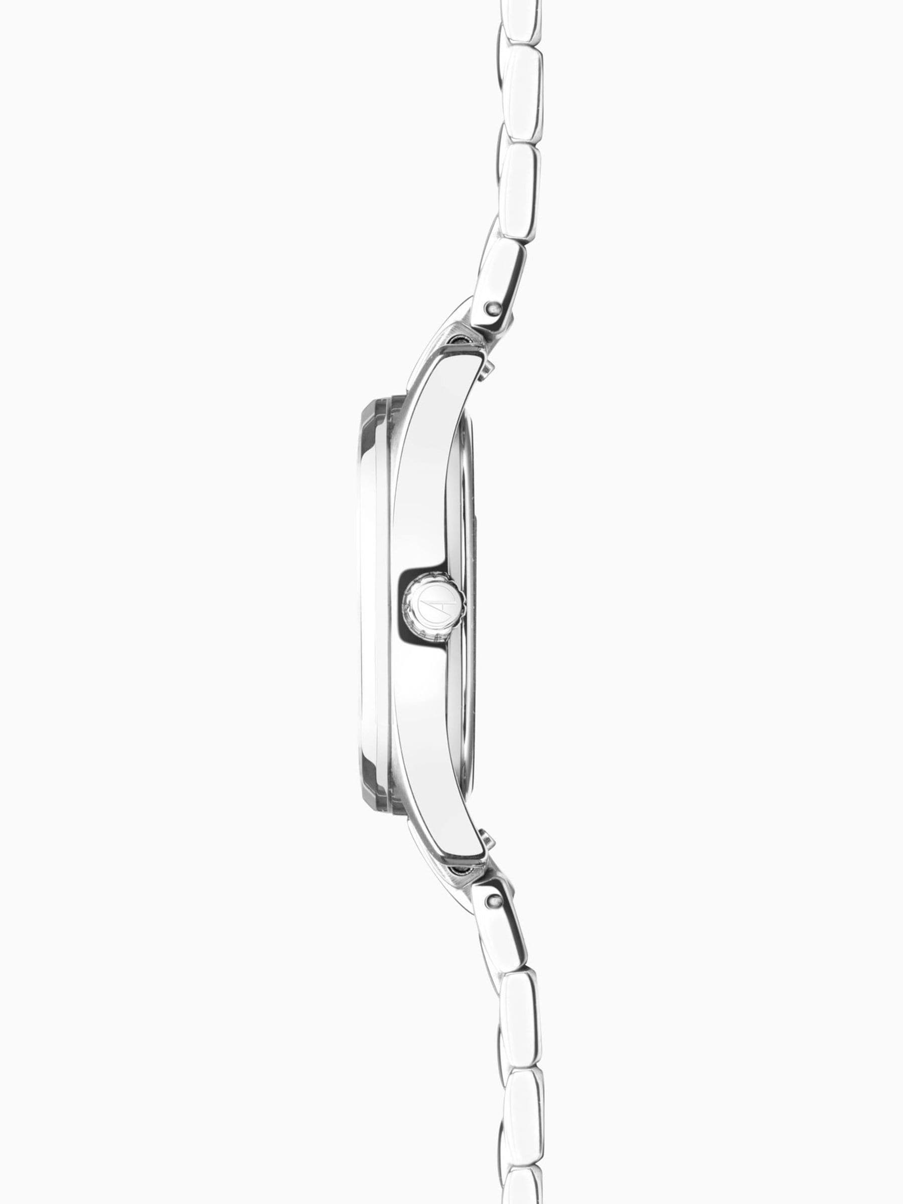 Accurist Gold watch (British brand)