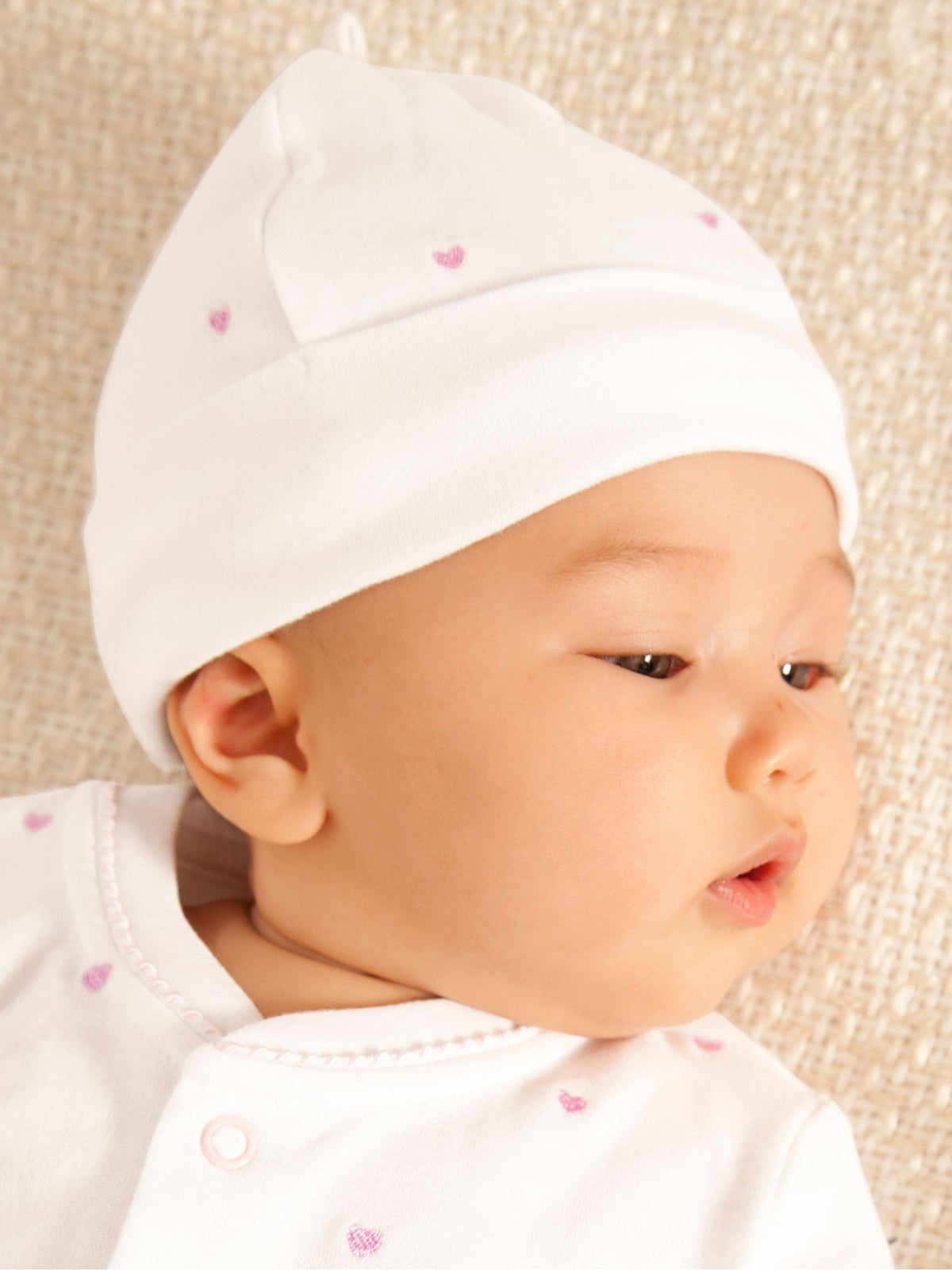 JoJo Maman Bébé pink heart embroidered baby hat, UK version