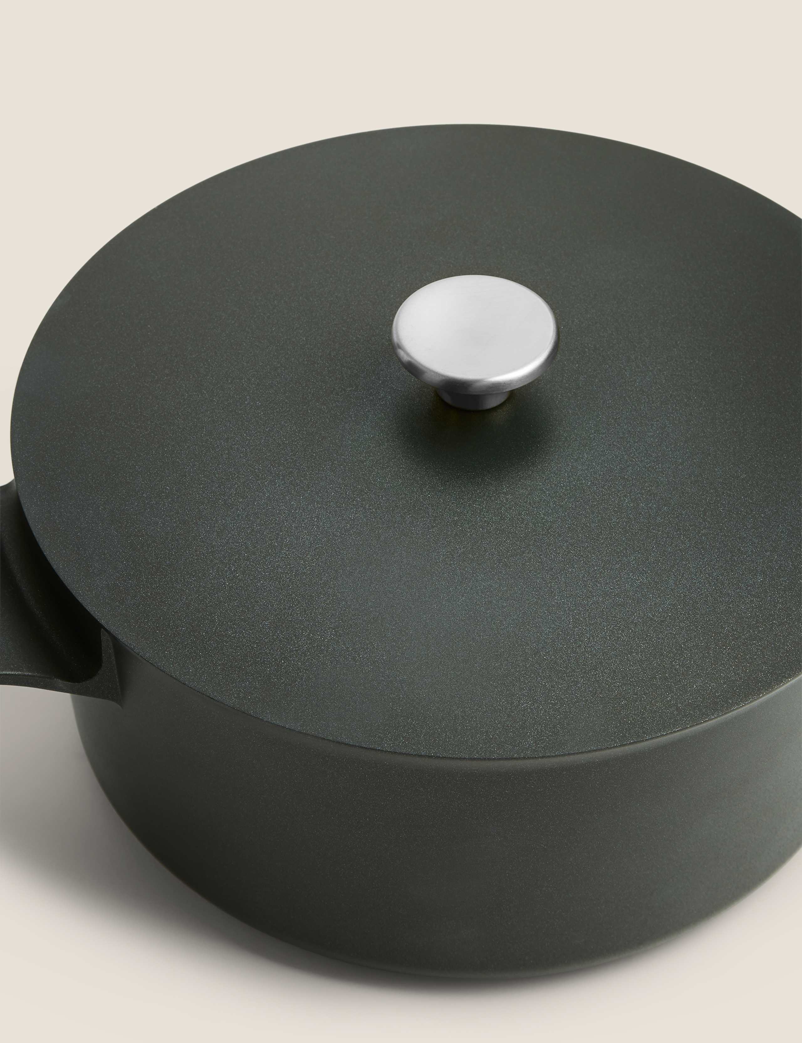 Cocotte en fonte d'aluminium 7L - Produit britannique