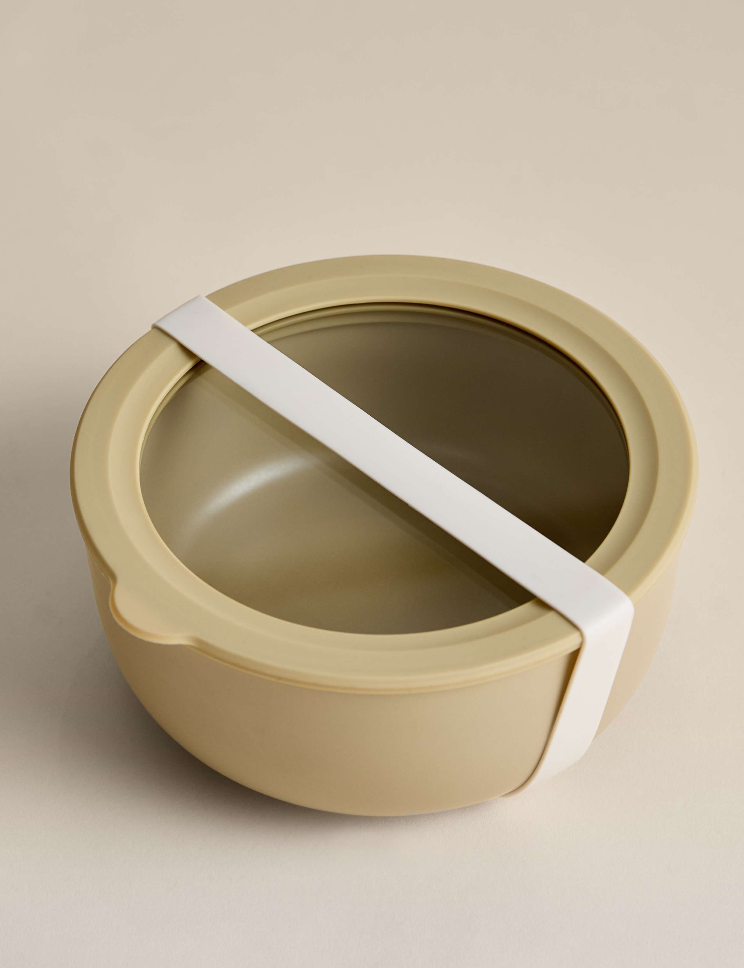 Ceramic storage container with glass lid 16.8 cm, imported from the UK