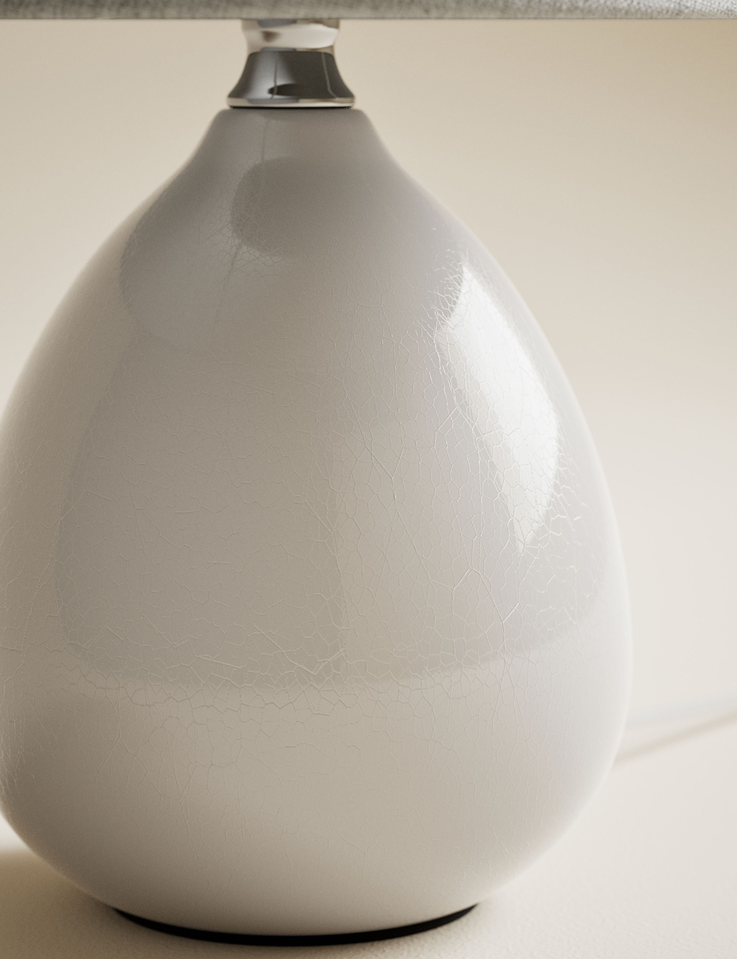 Ceramic table lamp 31.1 cm height, UK version