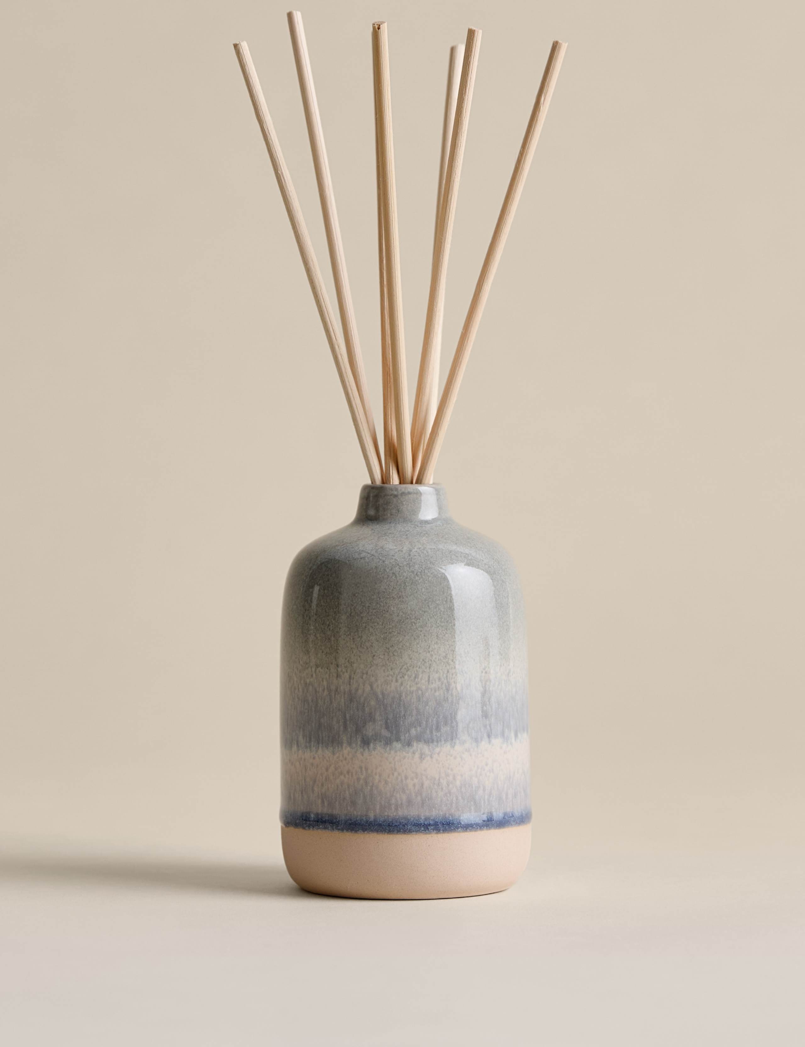 Scentiments Coastal Breeze reed diffuser 150ml - British product