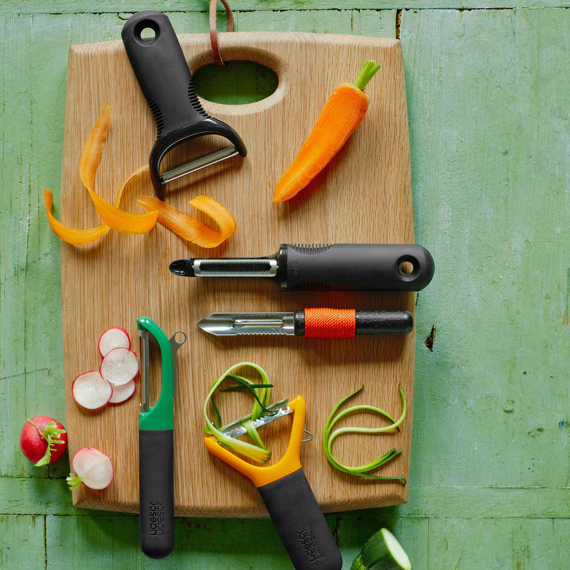 Joseph Joseph straight vegetable peeler with scraper, UK version