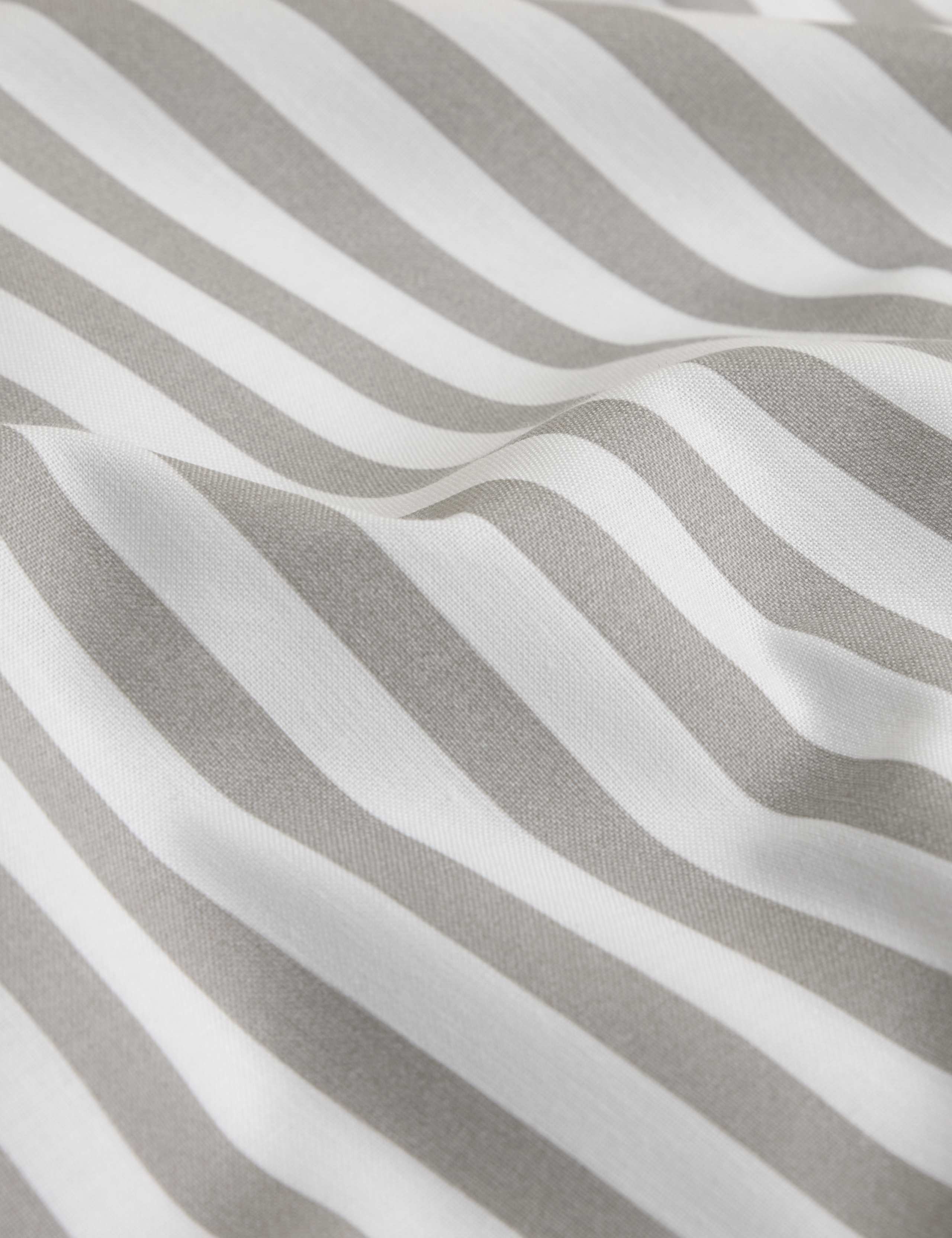 Cotton blend stripe bedding set, UK version