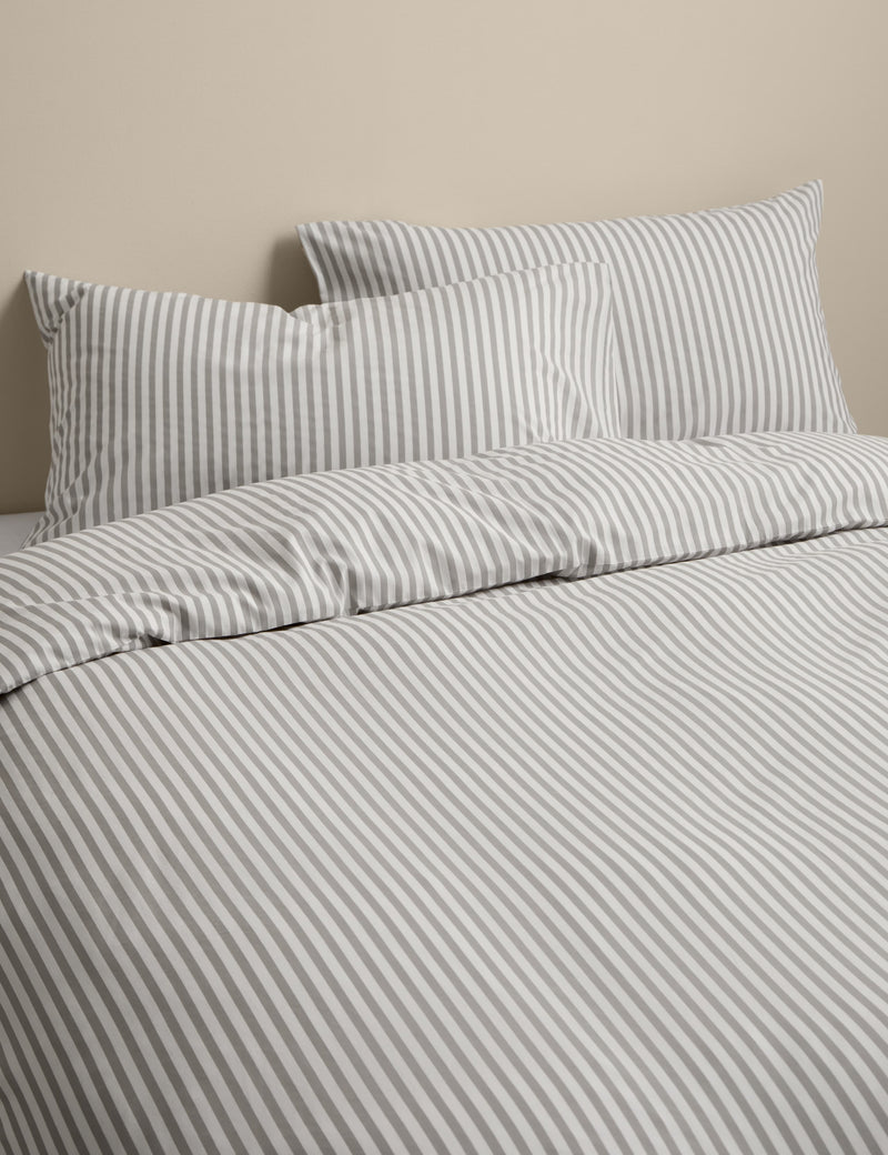 Cotton blend stripe bedding set, UK version