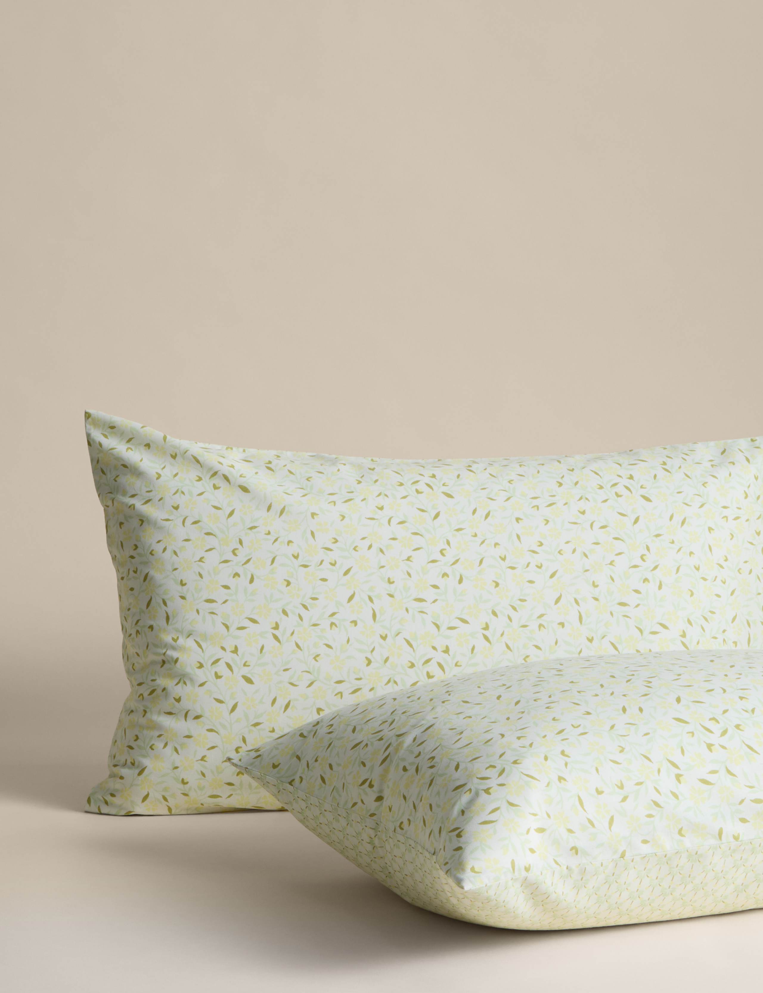 cotton blend sprig bedding set, UK version