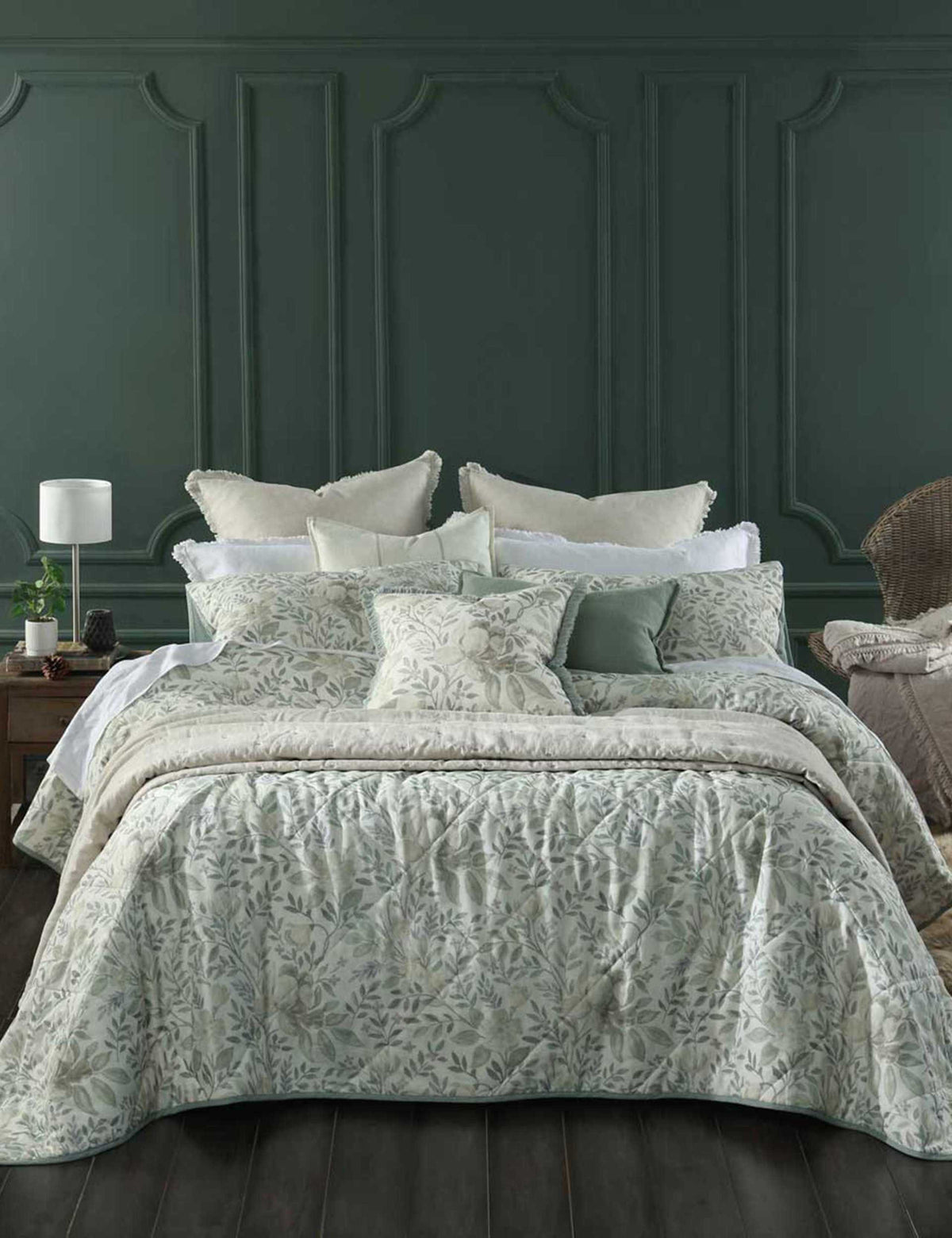 MM Linen cotton linen blend Whisper Quilted Bedding Set, UK version