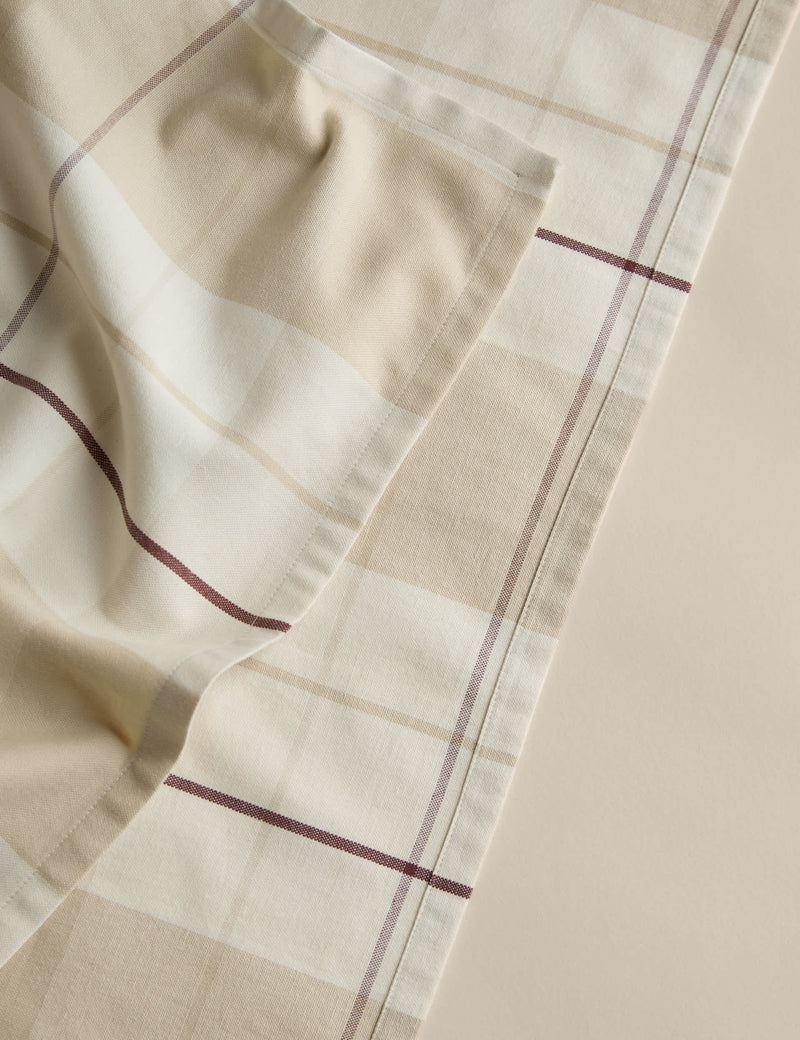 Cotton-rich checked tablecloth 140x230 cm - British product