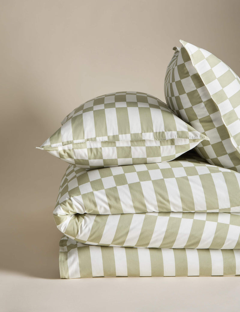Cotton Rich Geometric Bedding Set