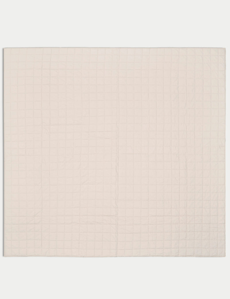 Cotton rich quilted throw with linen blend - British product