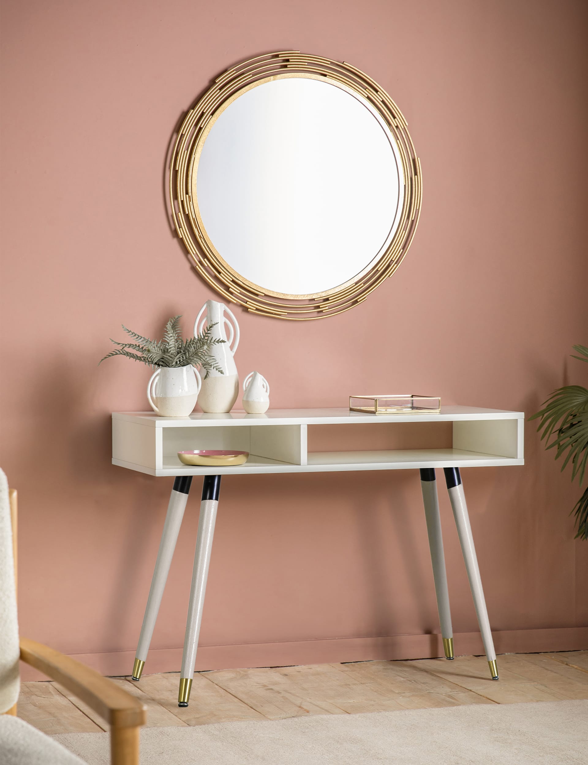 Cristo Large Round Wall Mirror - British product