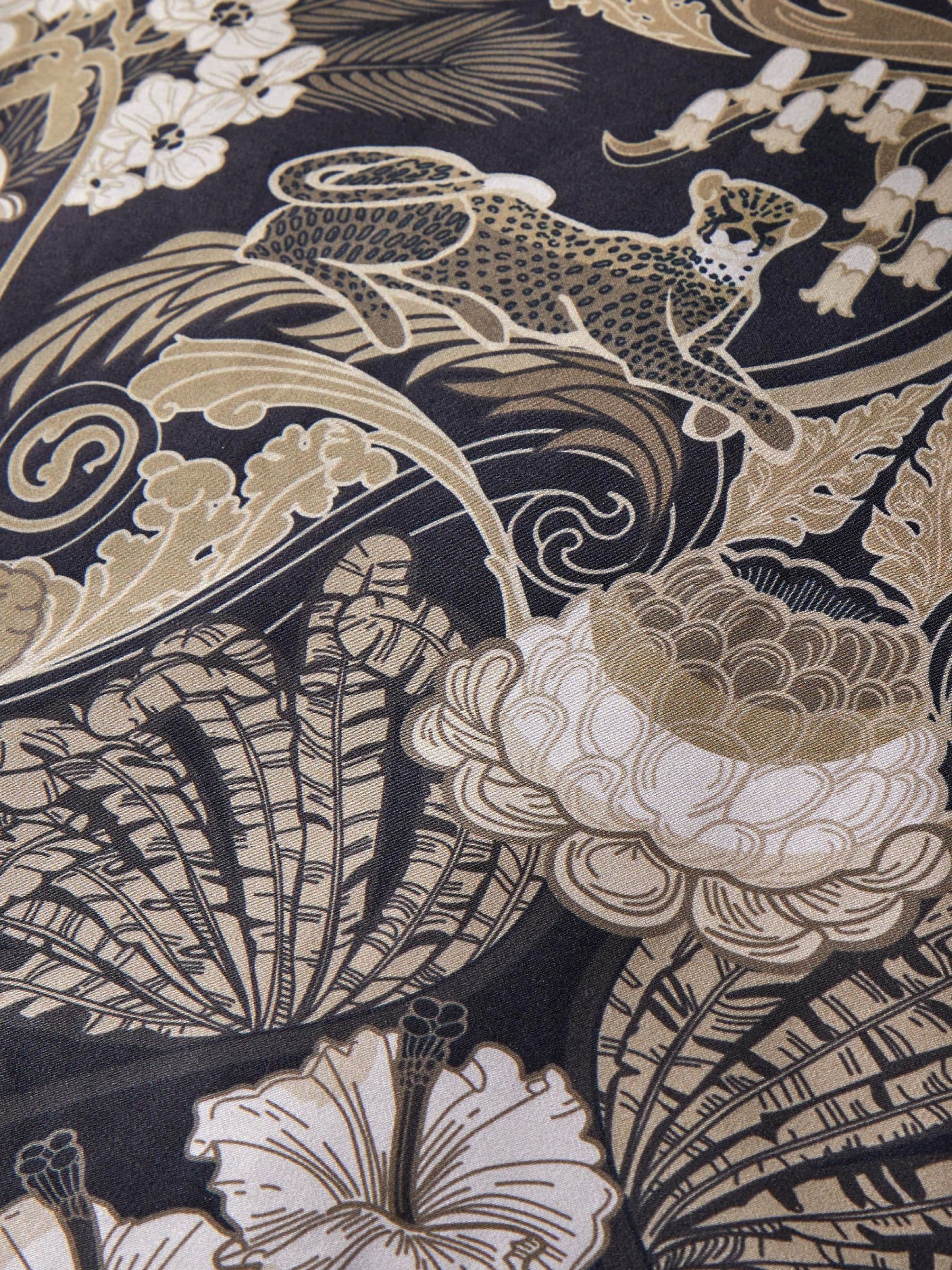 Laurence Llewelyn-Bowen Black Suburban Jungle duvet cover and pillowcase set, UK version