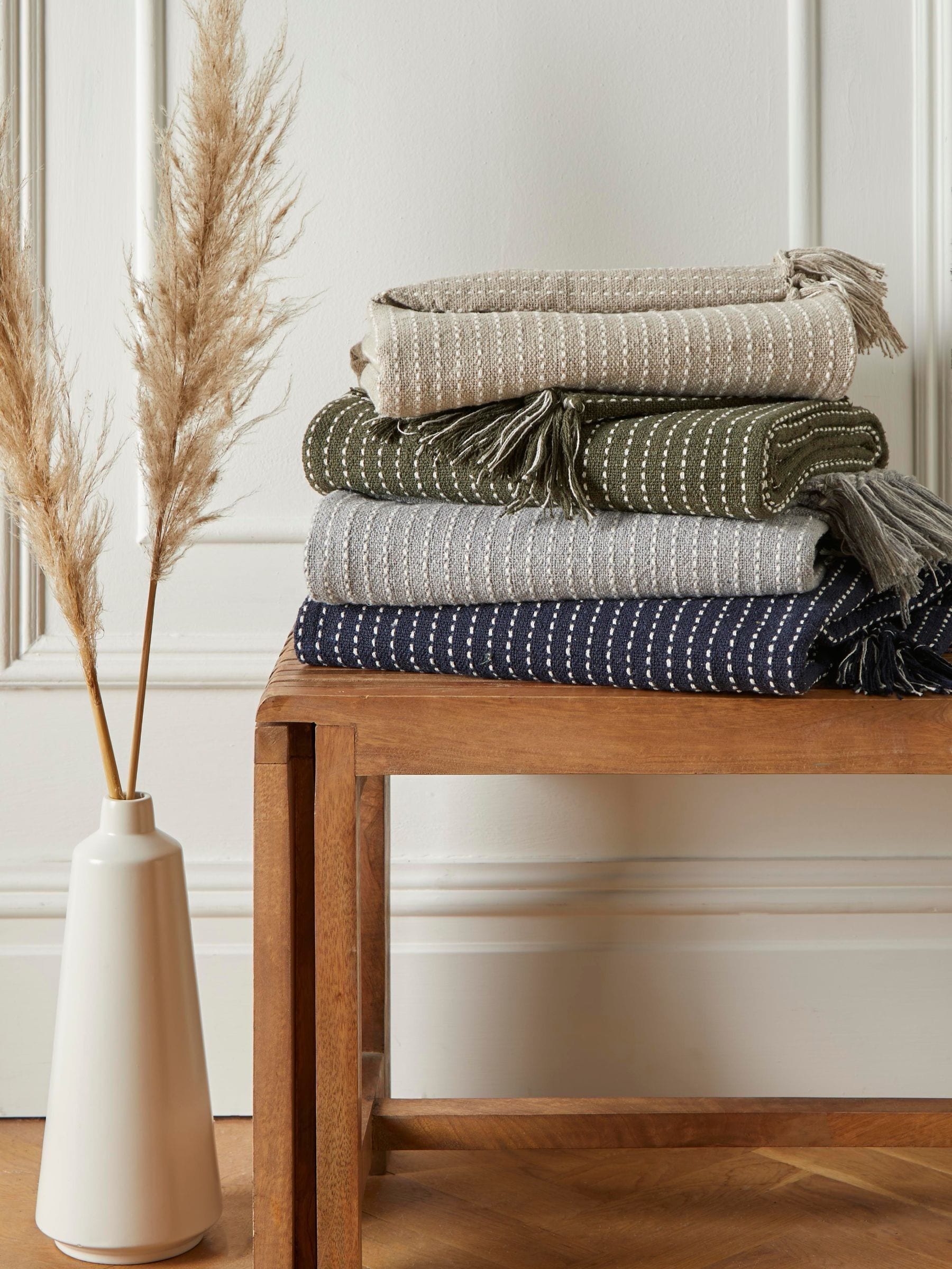 Drift Home grey quinn throw 180x130cm - British product