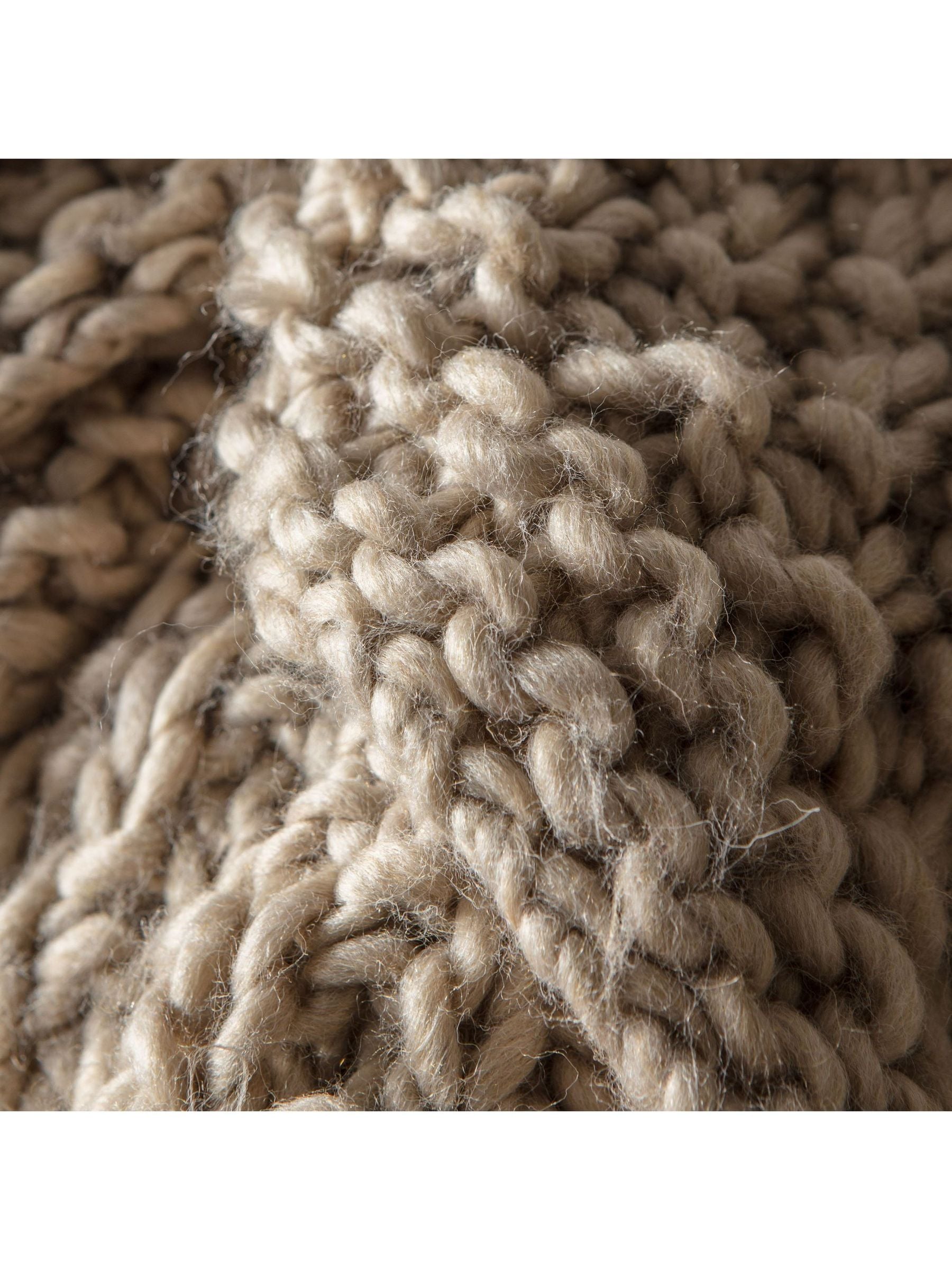 Gallery Home natural moss chunky knitted throw, UK version
