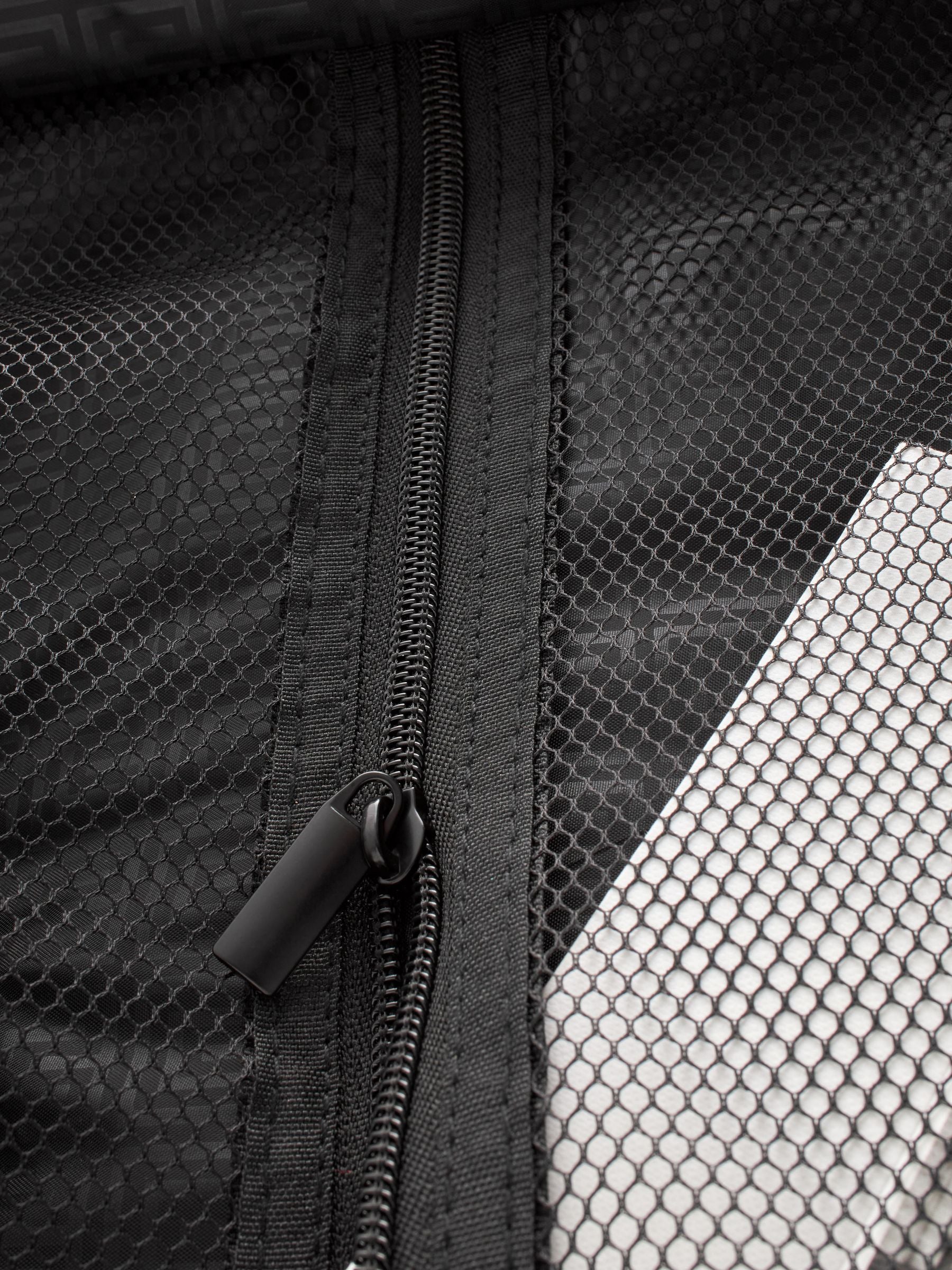 Black medium suitcase with ABS hard shell and TSA lock - British product