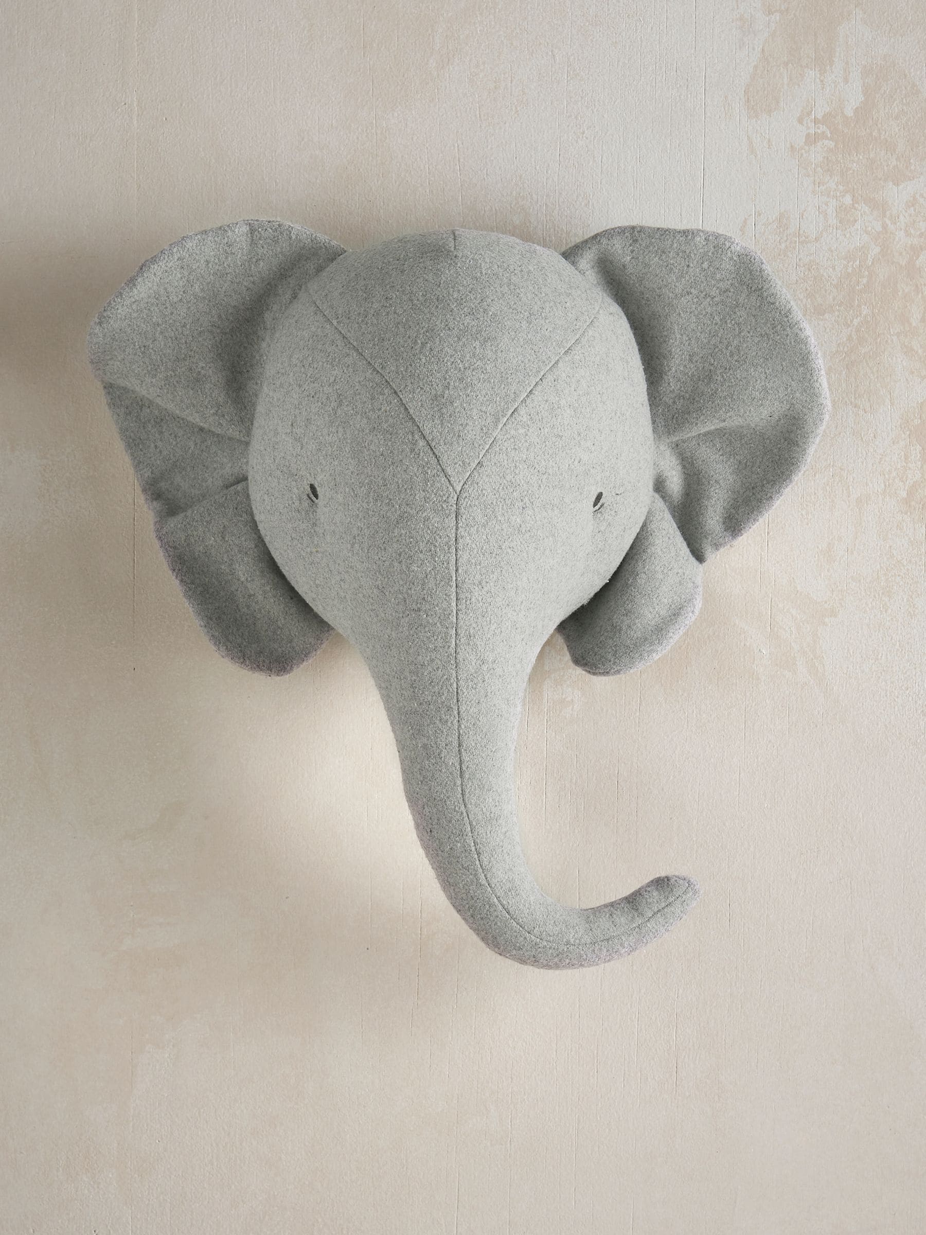 Mamas & Papas Born To Be Wild Grey Safari Print fitted bedsheets cot bed size, imported from the UK