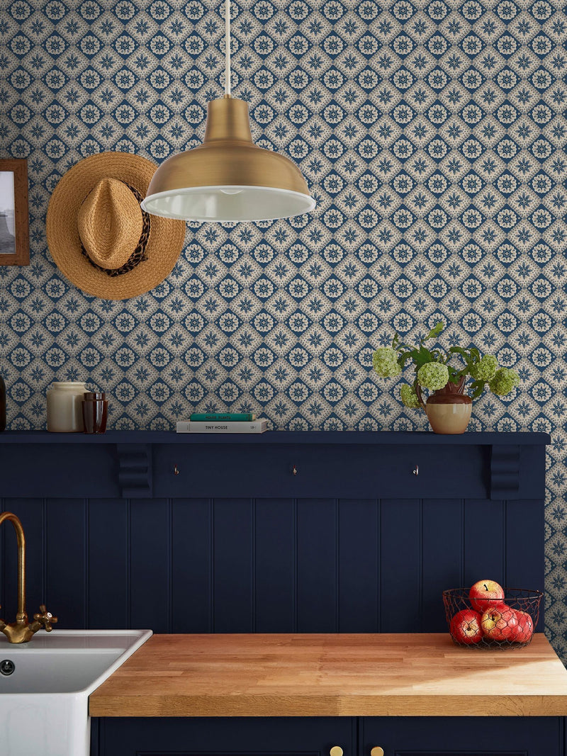 Joules wallpaper sample Navy Cream Meadow Geo A4 (British brand)