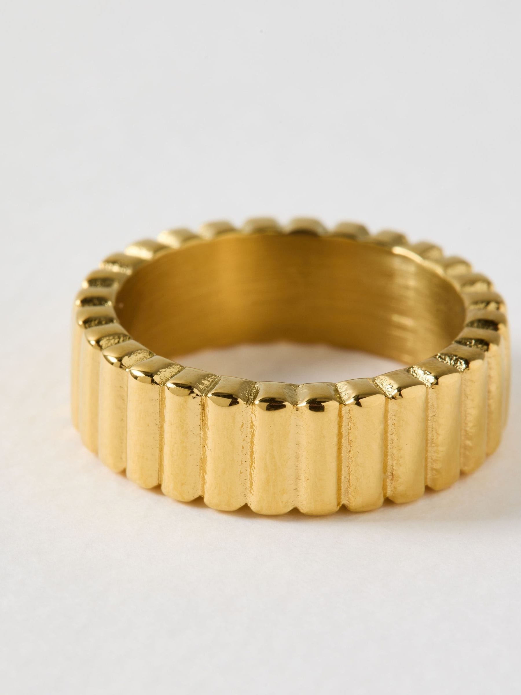 Oliver Bonas Gold Leoni waterproof curved edge ring (British brand)