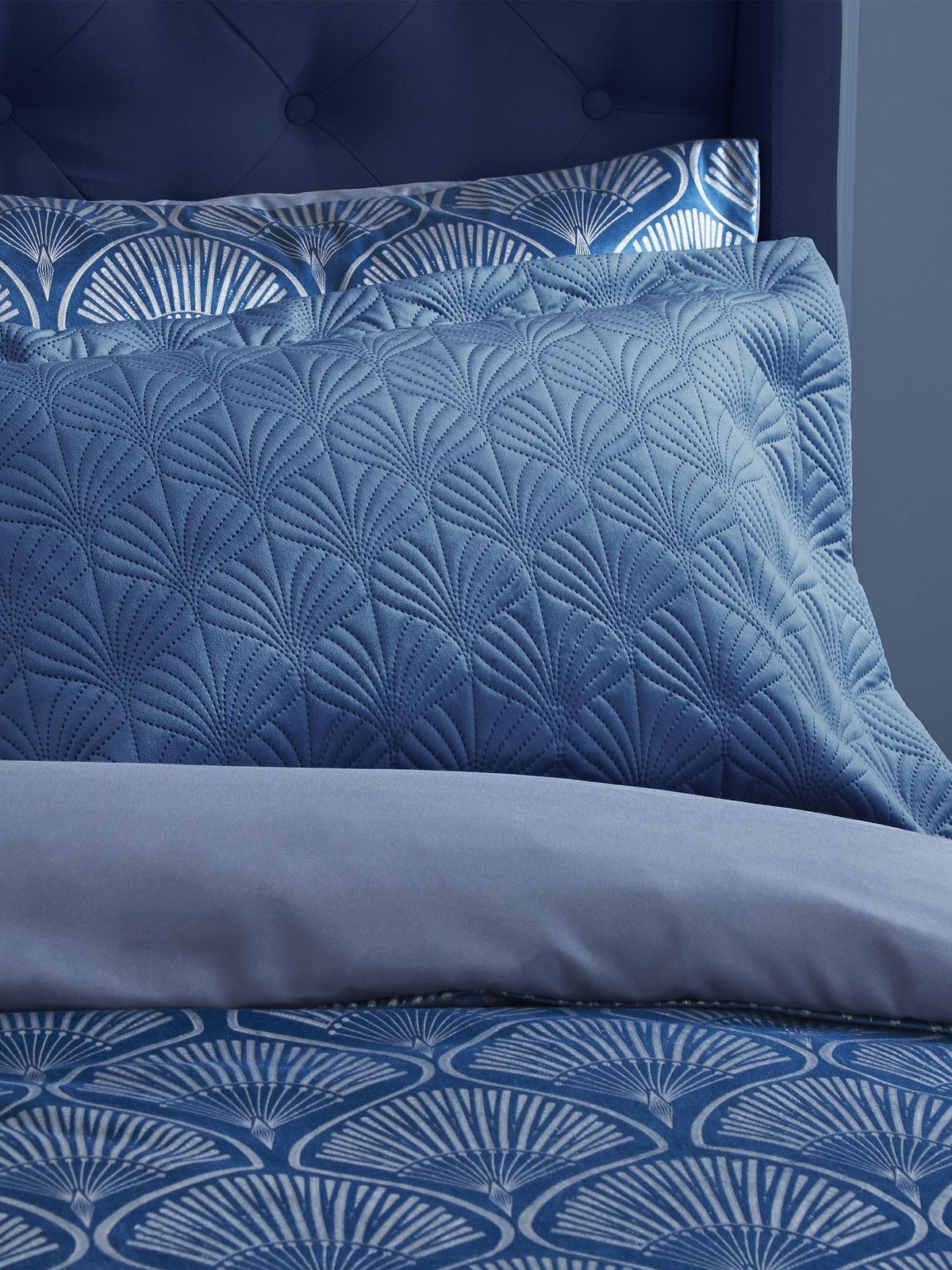 Catherine Lansfield Art Deco Pearl quilted pillow shams pair British product