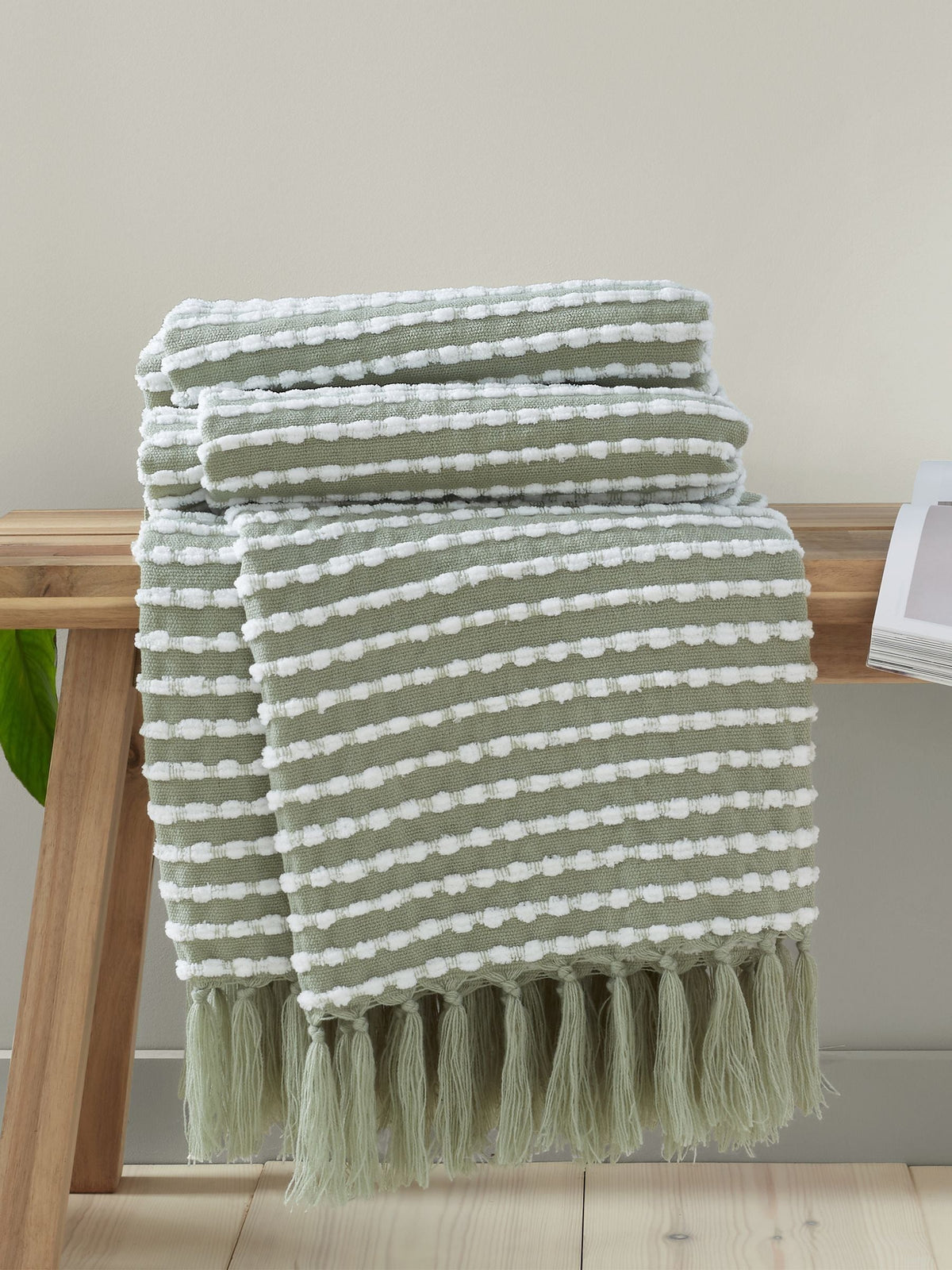 Catherine Lansfield Green Stab Stitch Throw