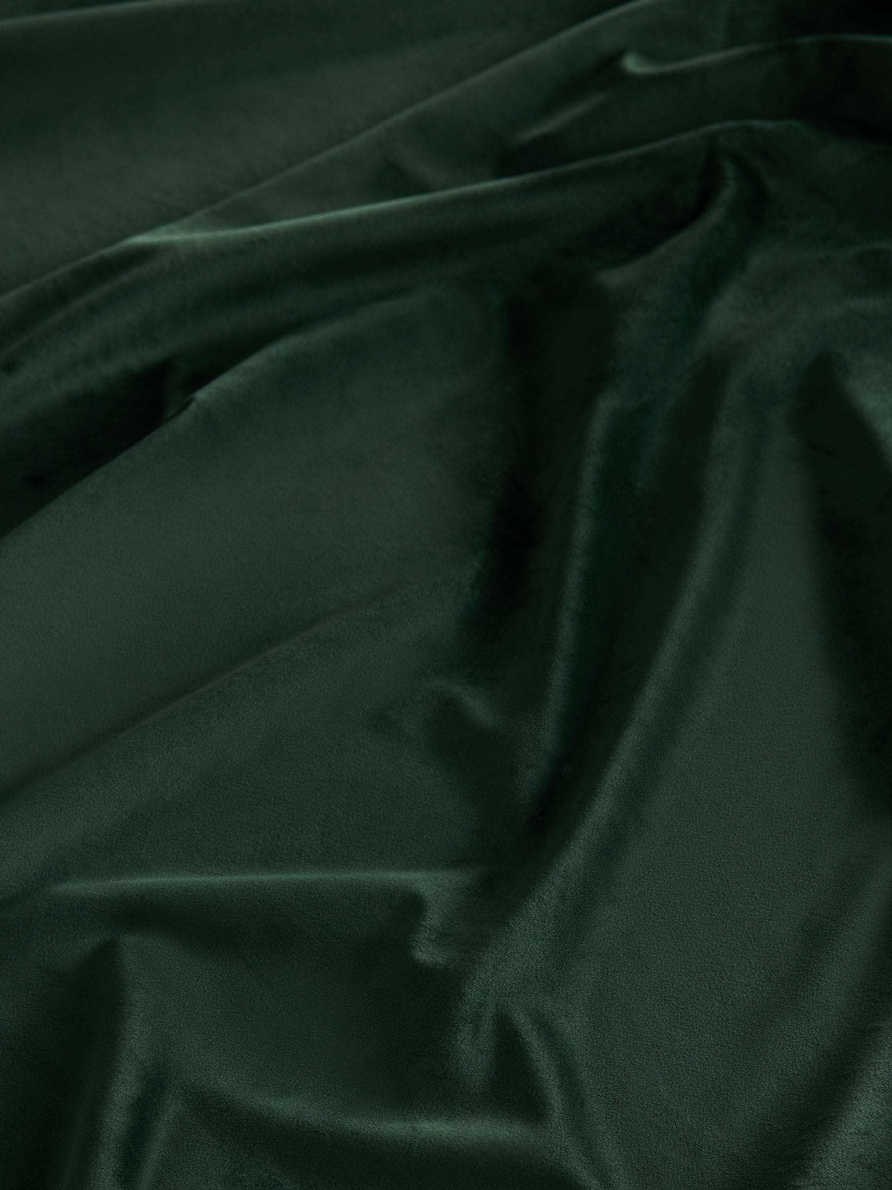 Green Velvet Tablecloth, UK version