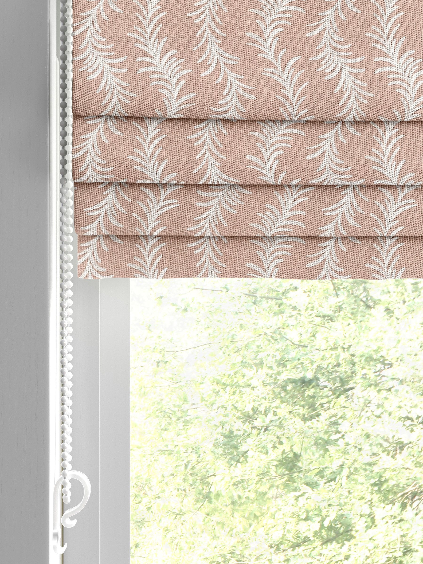 Laura Ashley rosa römische Jalousie mit rankendem Blattdesign, importiert aus dem Vereinigten Königreich