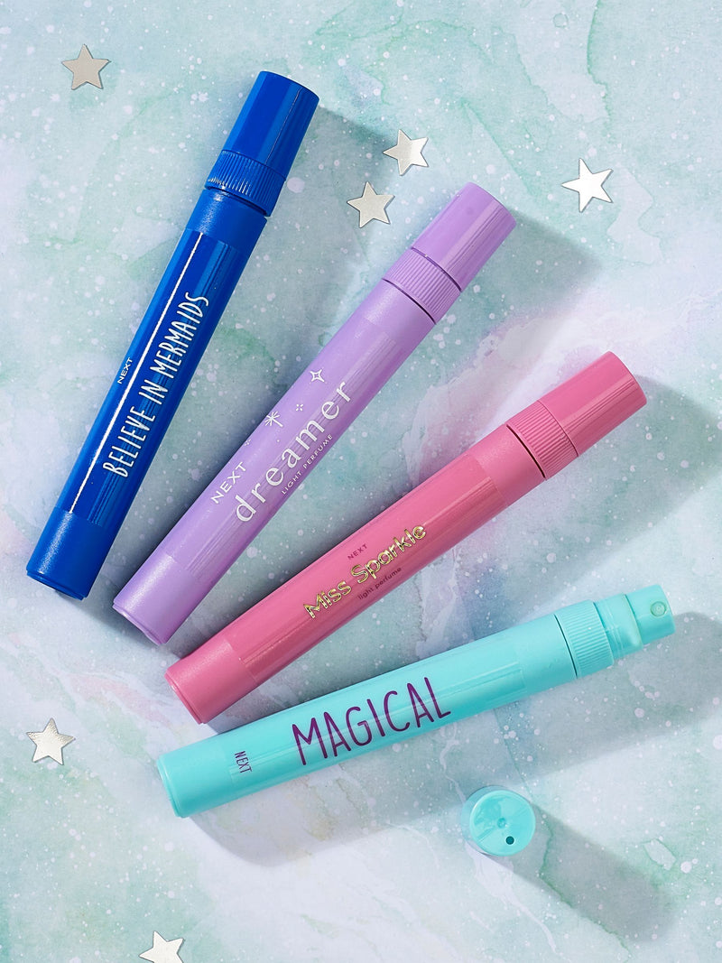 Ensemble de parfums pour enfants de 4 parfums légers de 8 ml chacun (marque britannique)