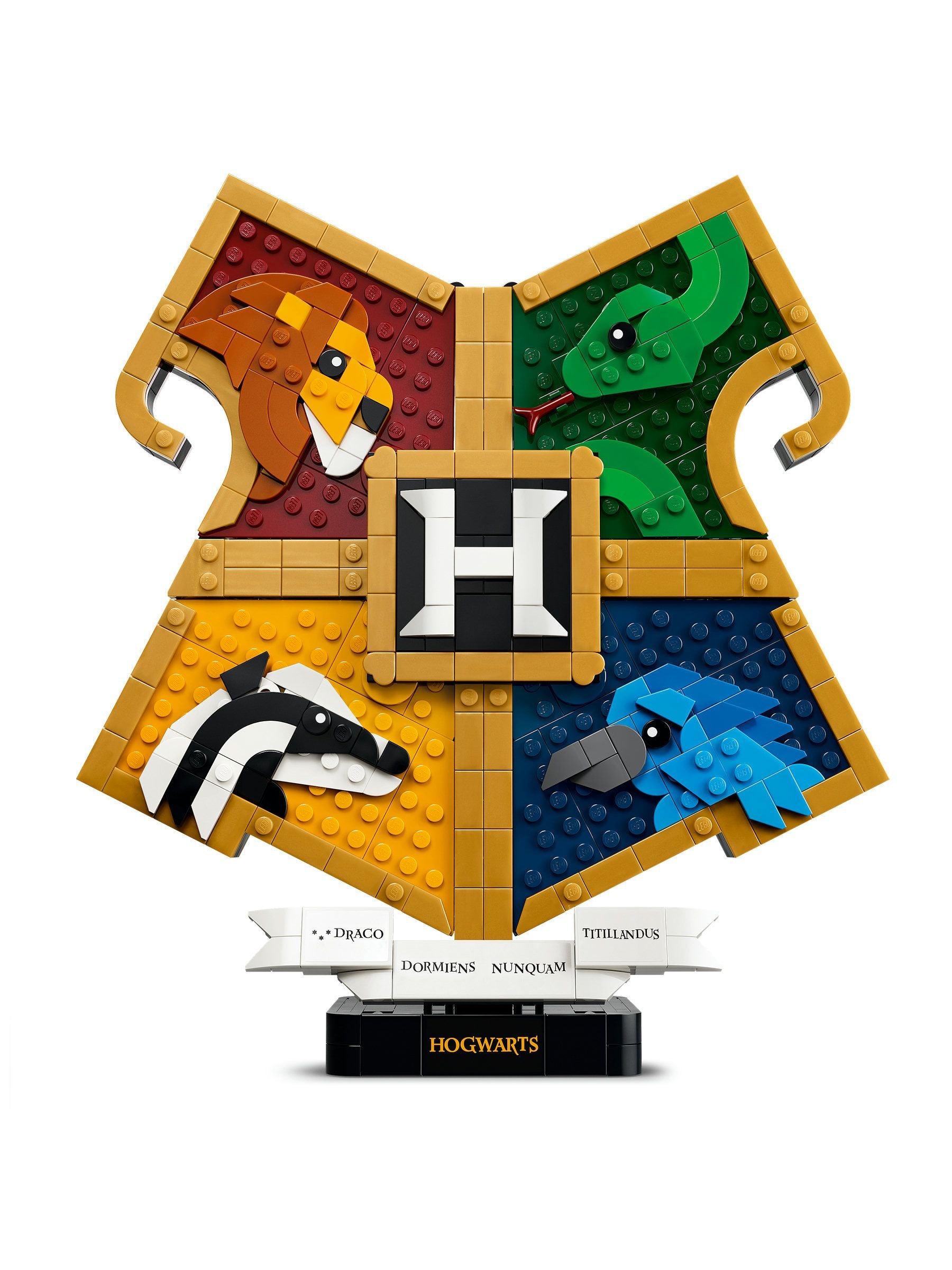 LEGO Harry Potter Hogwarts House Crest building toy (British brand)