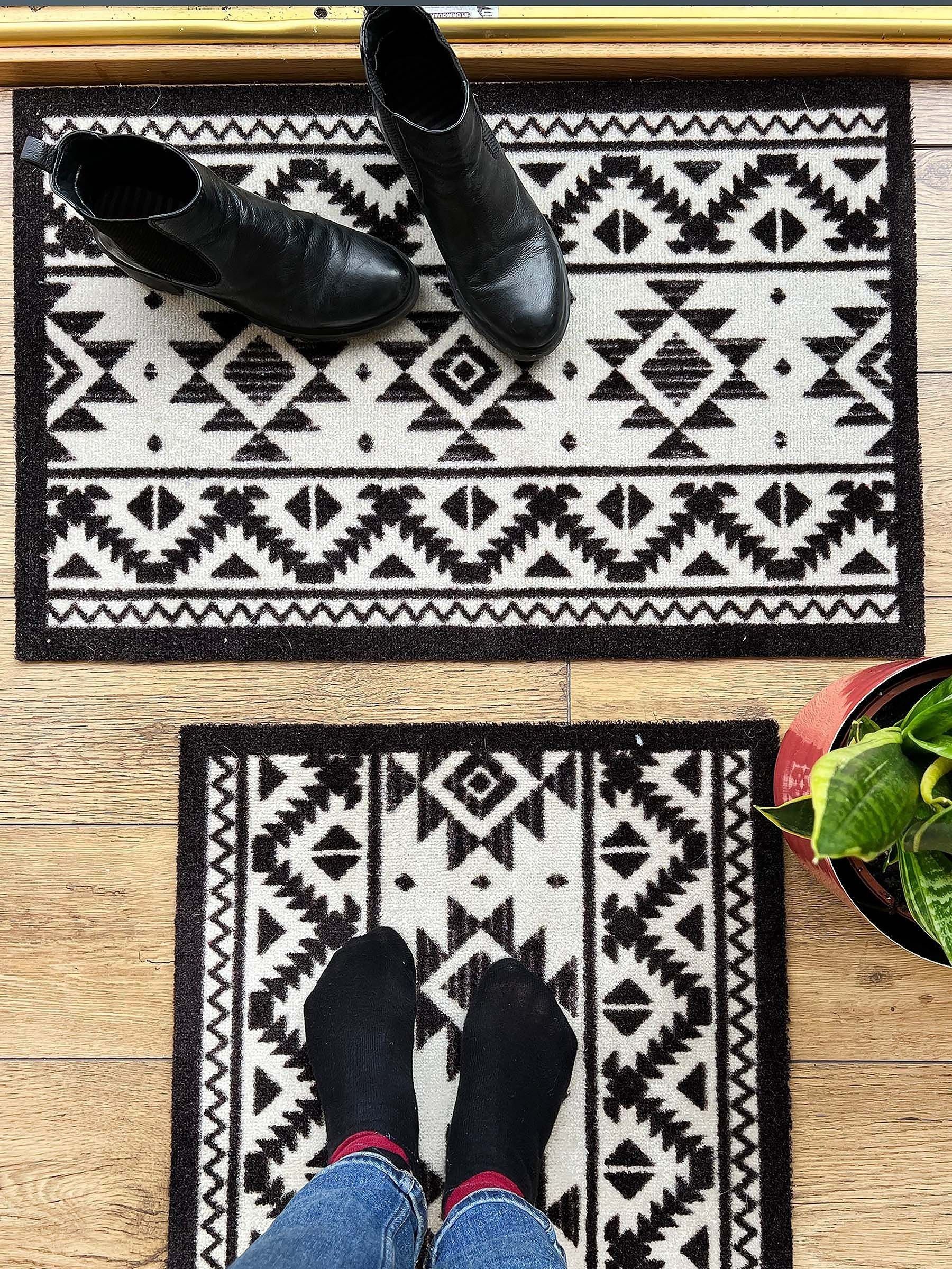 My Mat black print quick drying mat 75x50cm, UK version