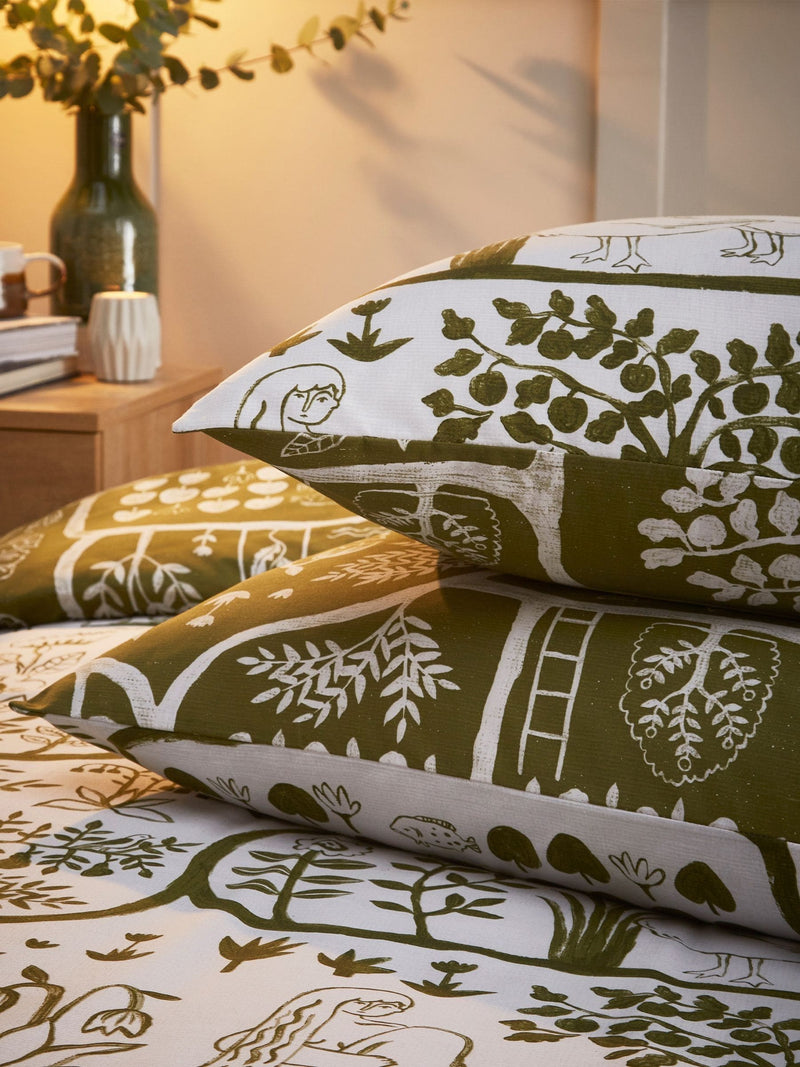 Green Frida reversible duvet cover and pillowcase set - British product