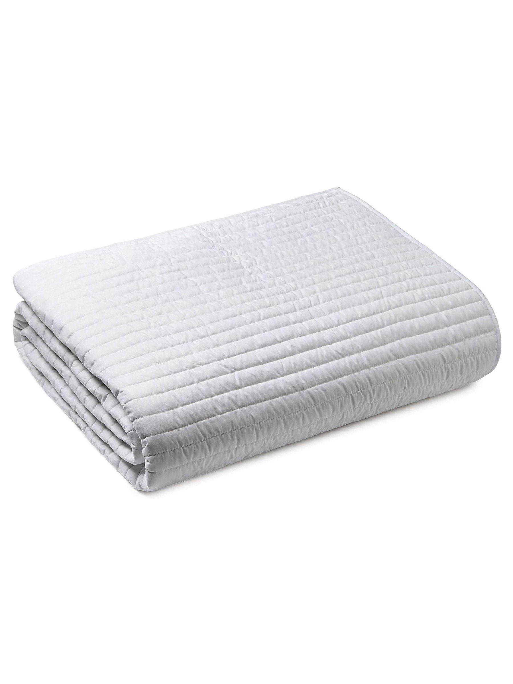 Bianca White quilted lines bedspread 220x230cm, imported from the UK
